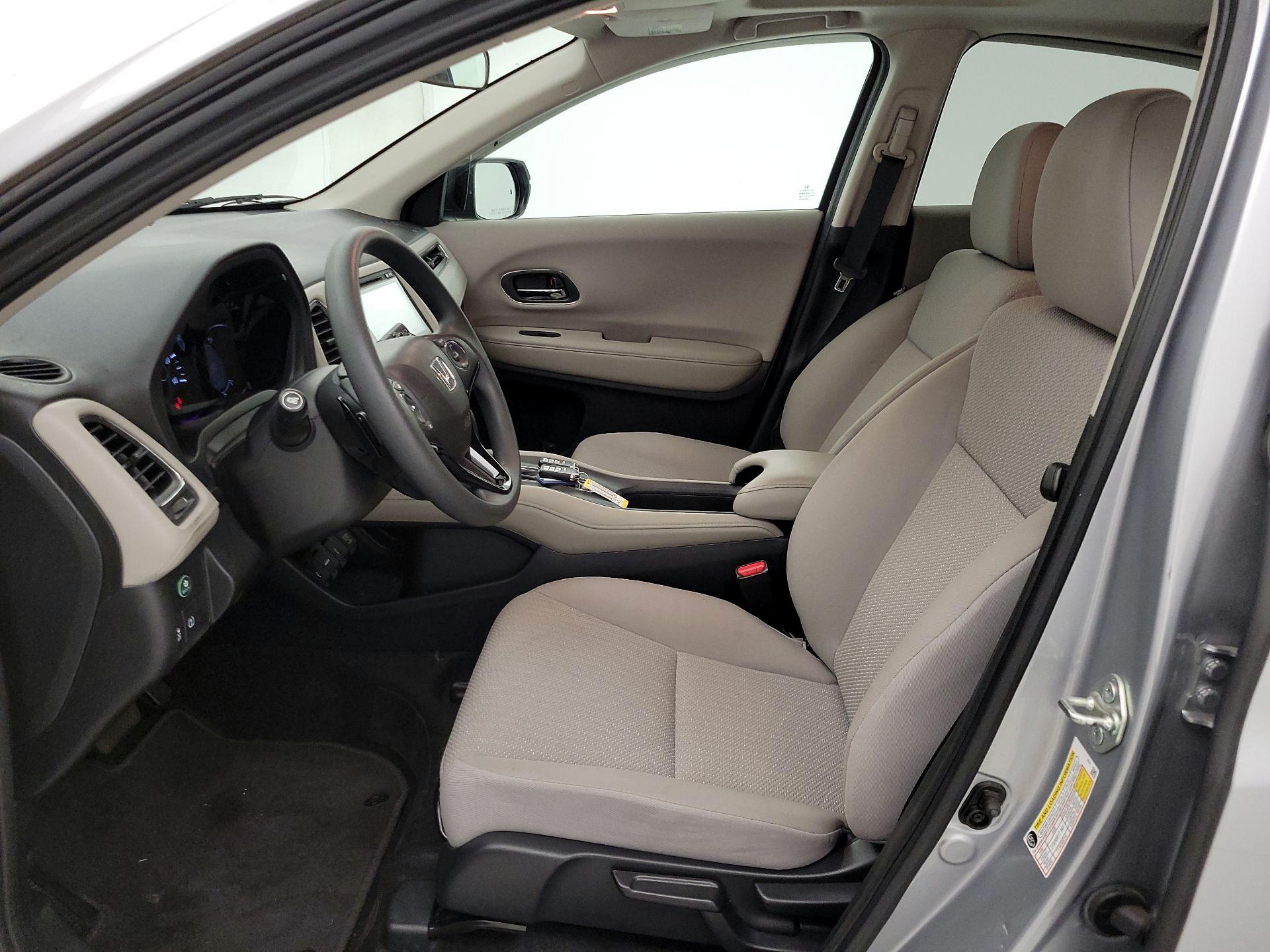 Thumbnail: 2018 Honda HR-V - 11