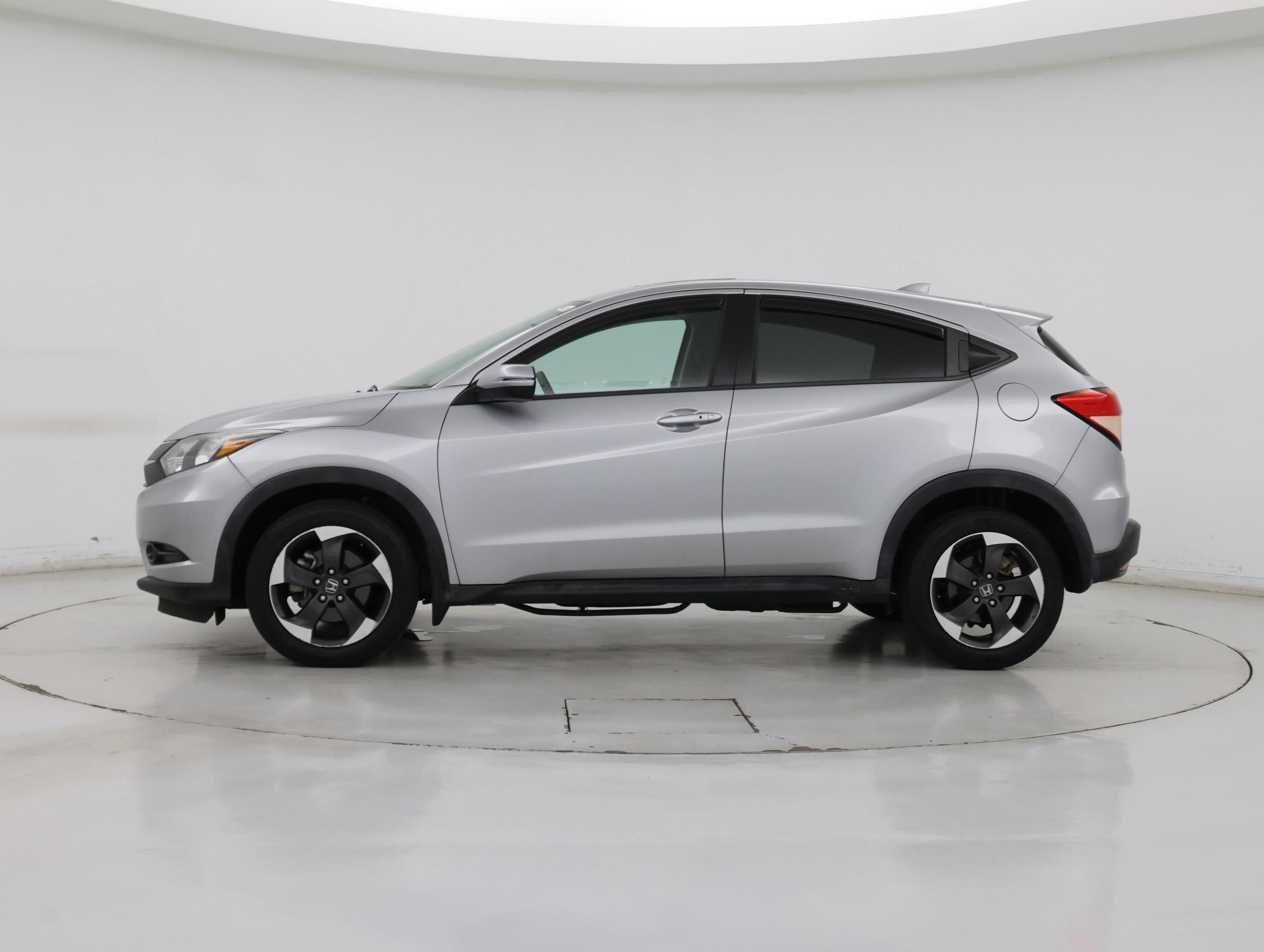 Thumbnail: 2018 Honda HR-V - 3