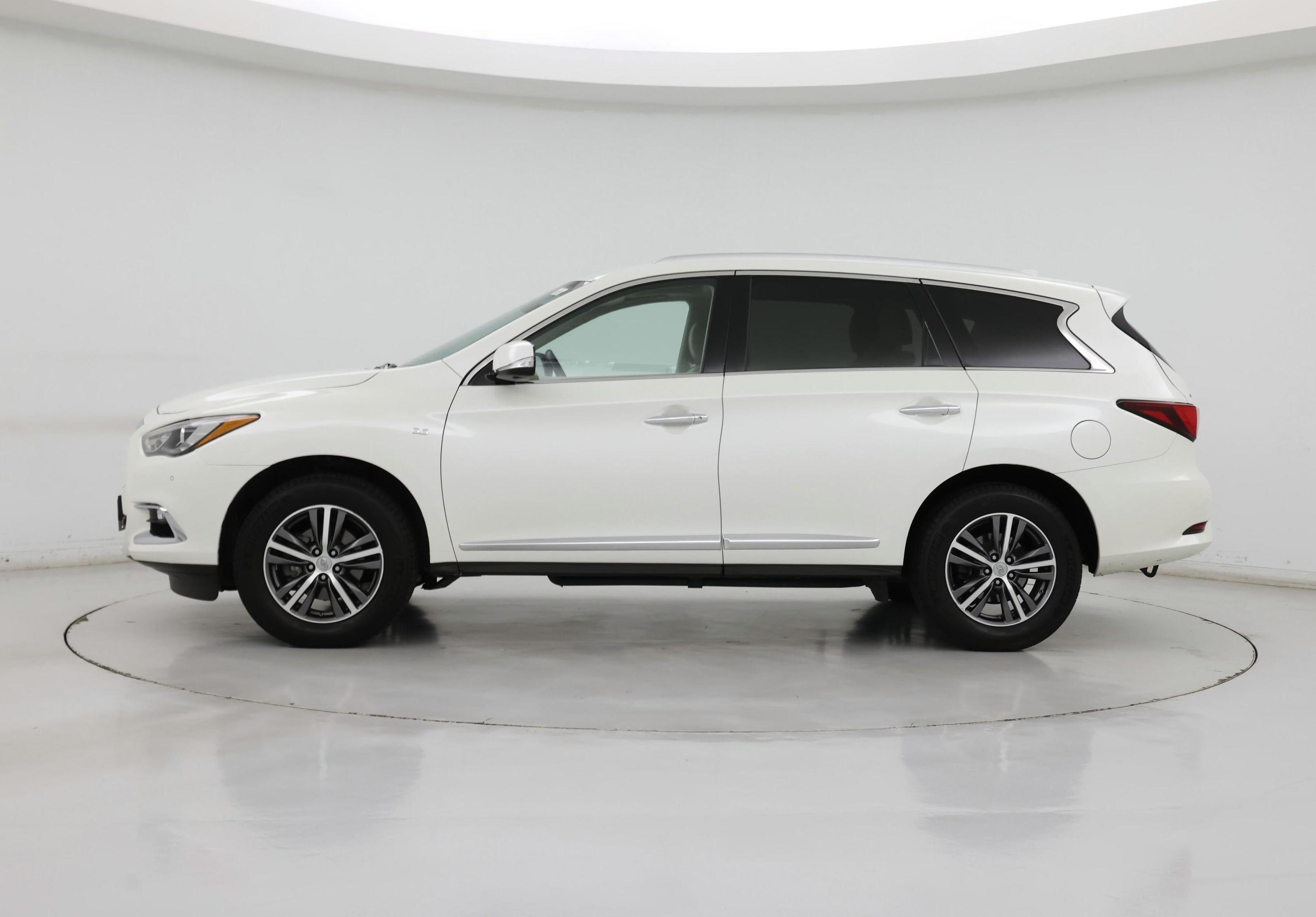 Thumbnail: 2017 INFINITI QX60 - 3