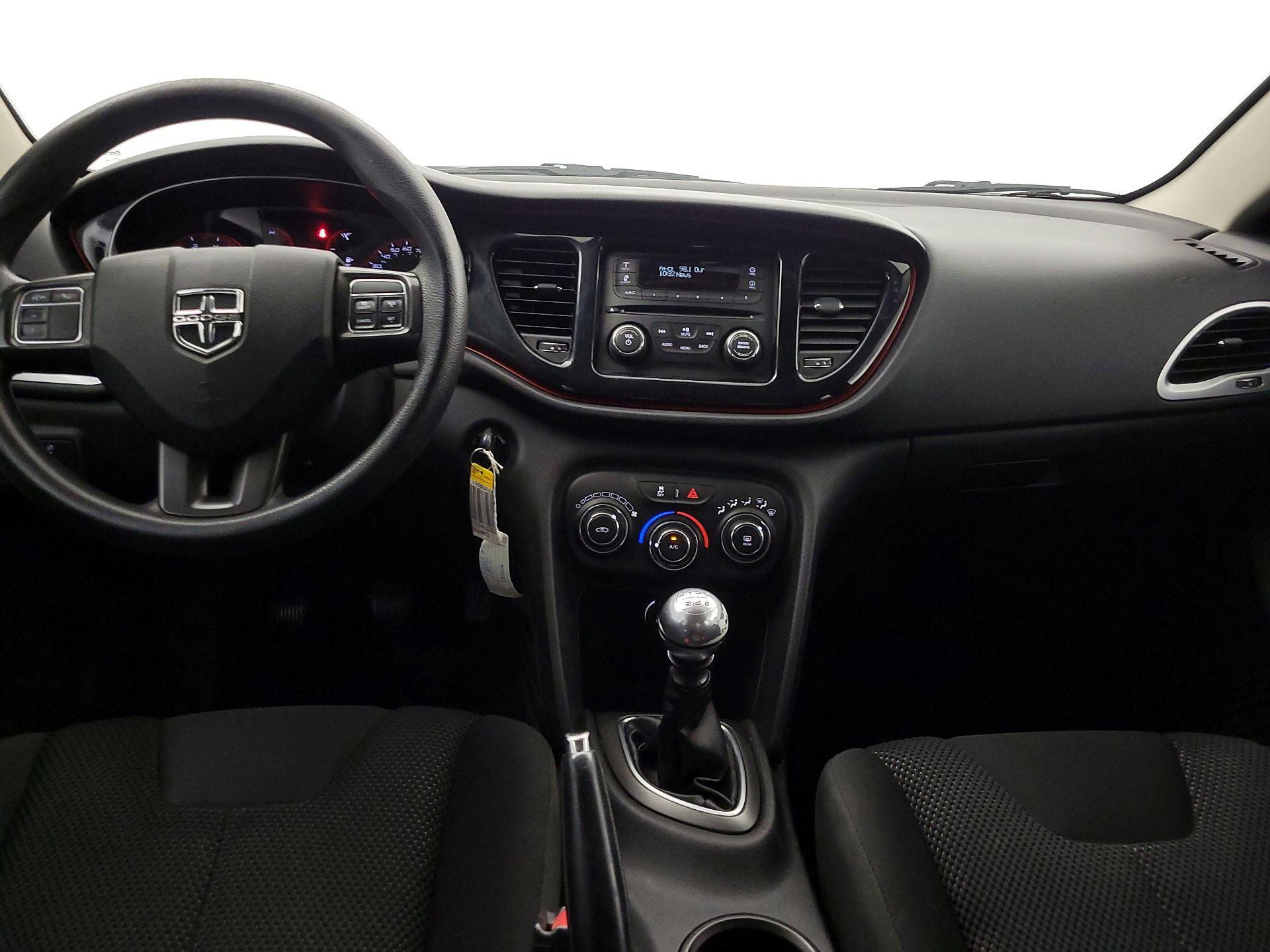 Thumbnail: 2016 Dodge Dart - 9