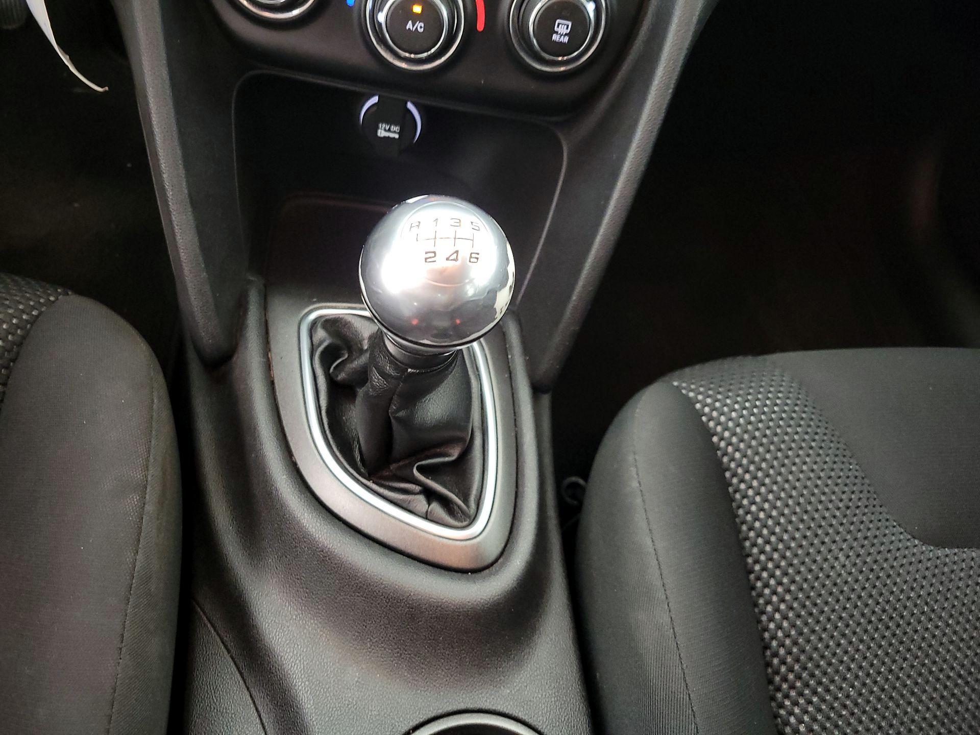 Thumbnail: 2016 Dodge Dart - 16