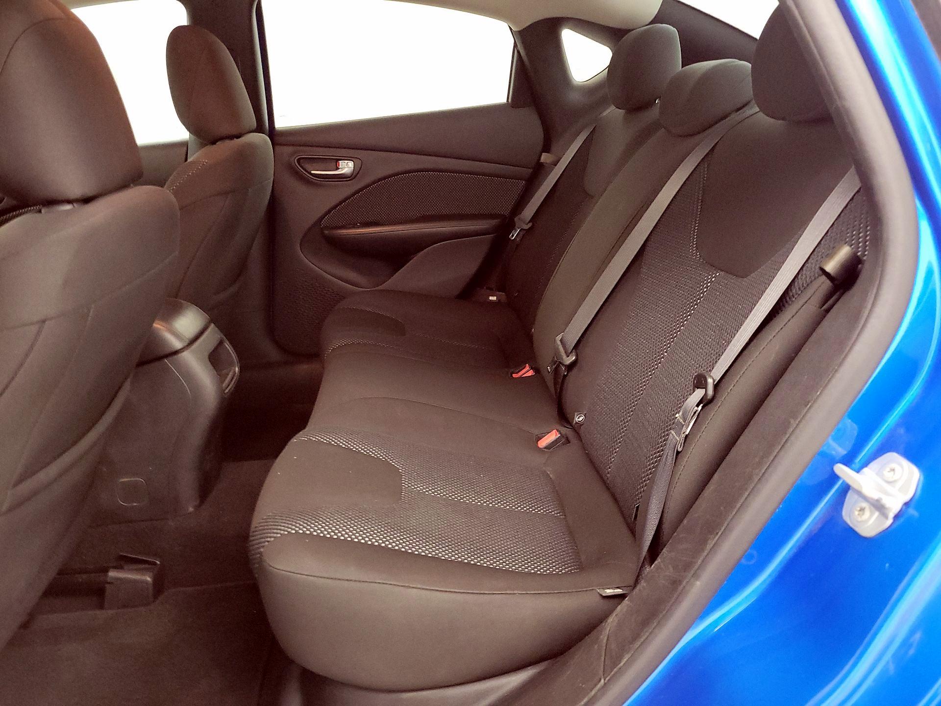 Thumbnail: 2016 Dodge Dart - 18