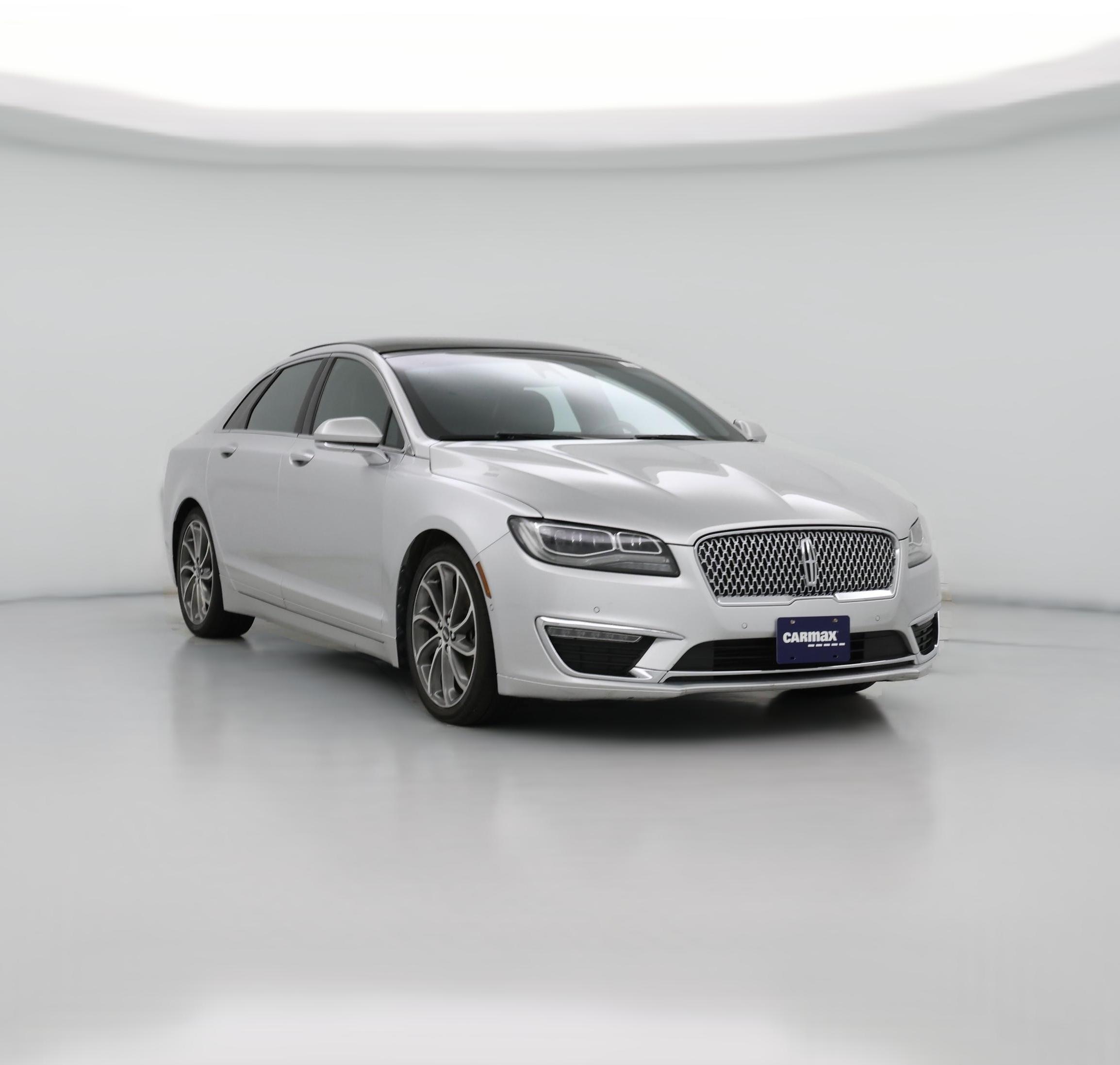 Thumbnail: 2017 Lincoln MKZ - 1