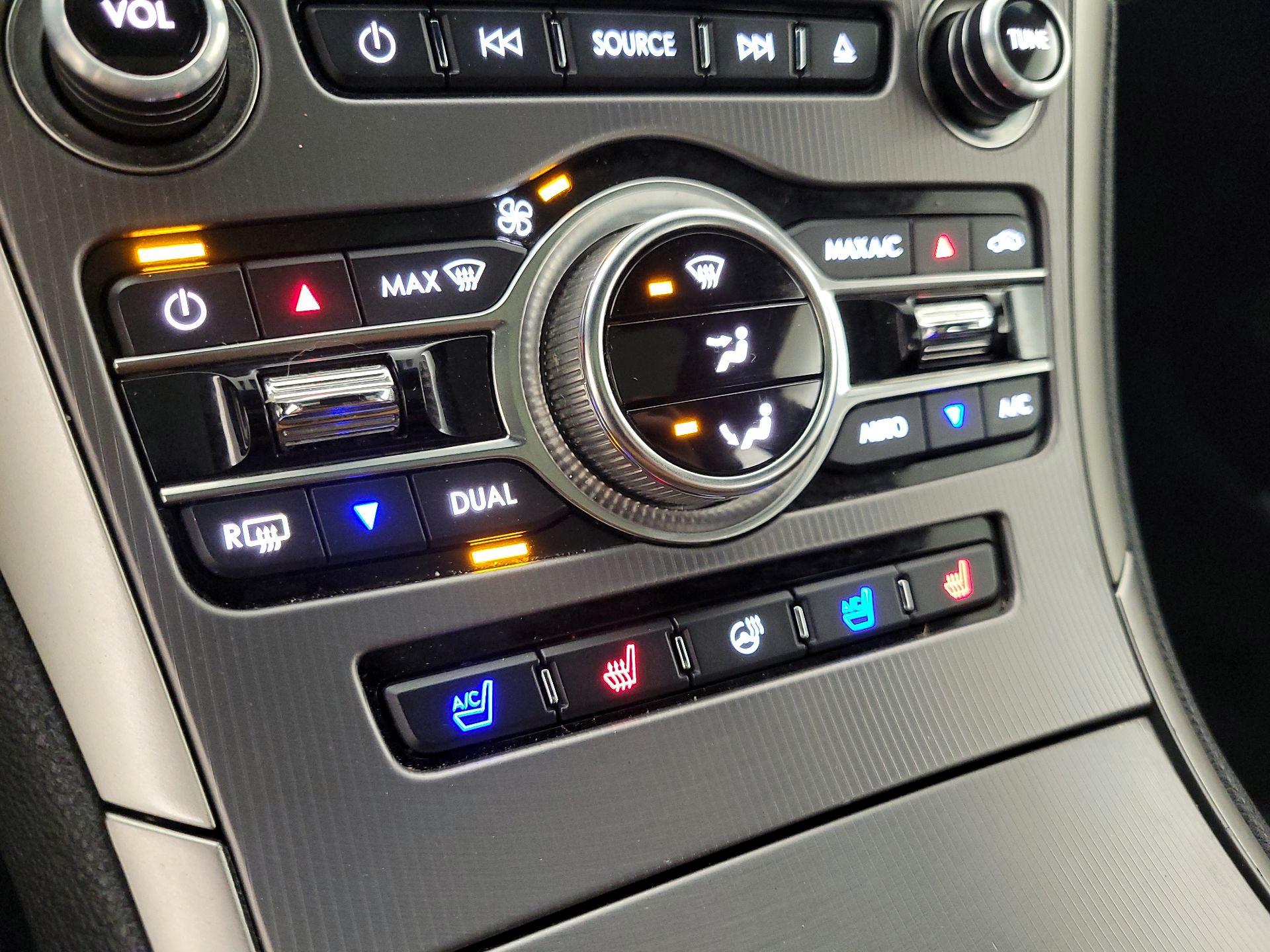 Thumbnail: 2017 Lincoln MKZ - 17