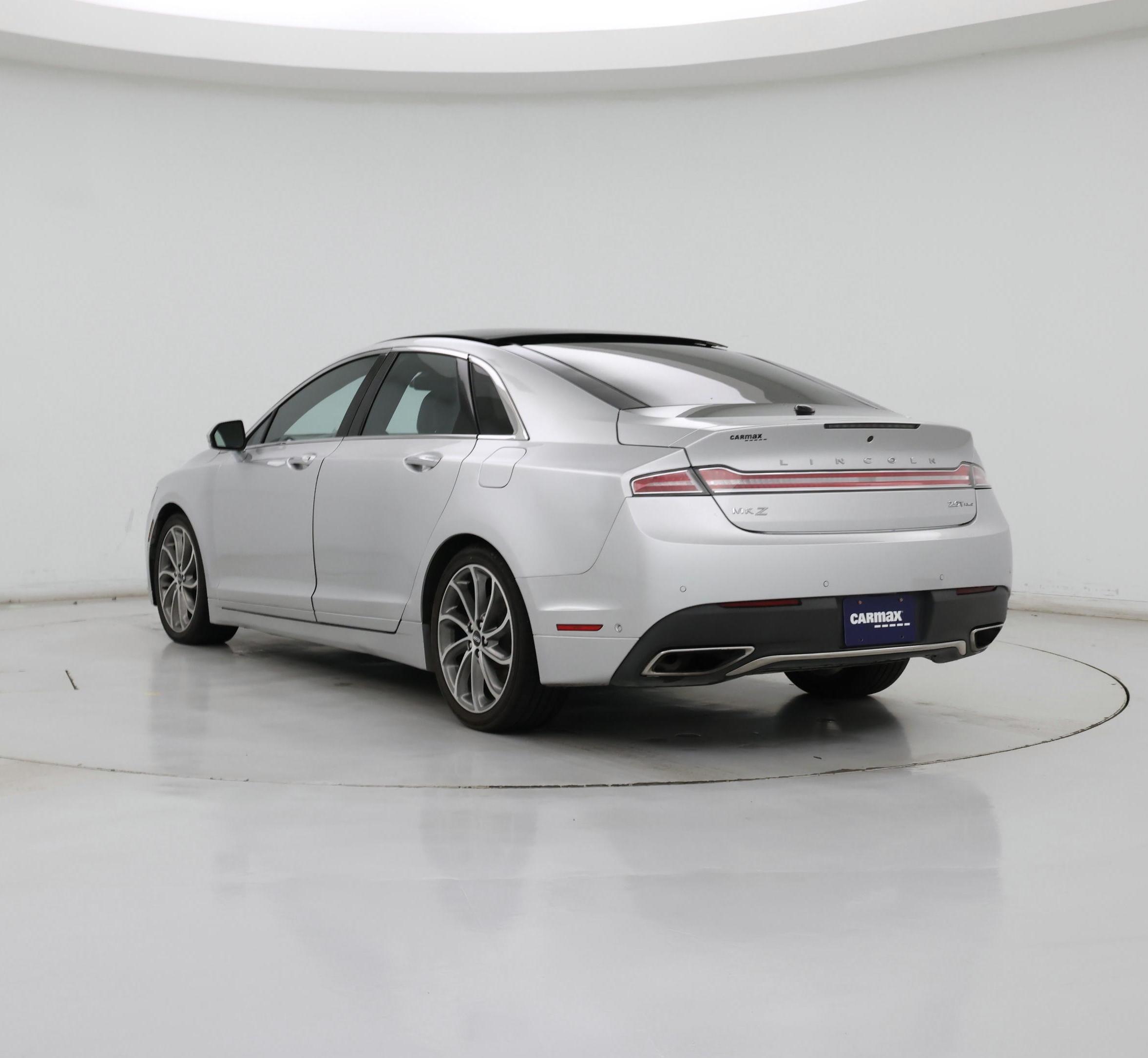 Thumbnail: 2017 Lincoln MKZ - 2