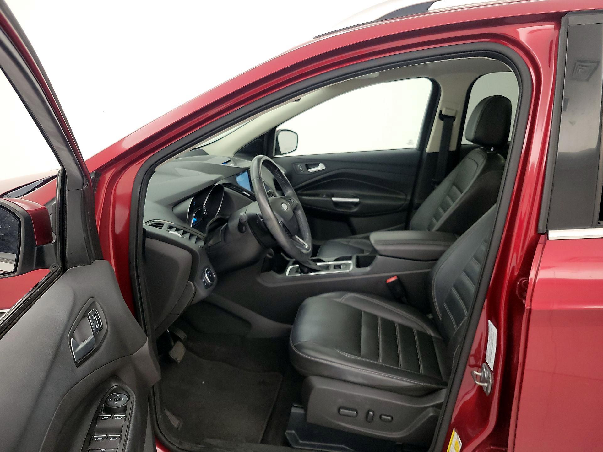 Thumbnail: 2017 Ford Escape - 11