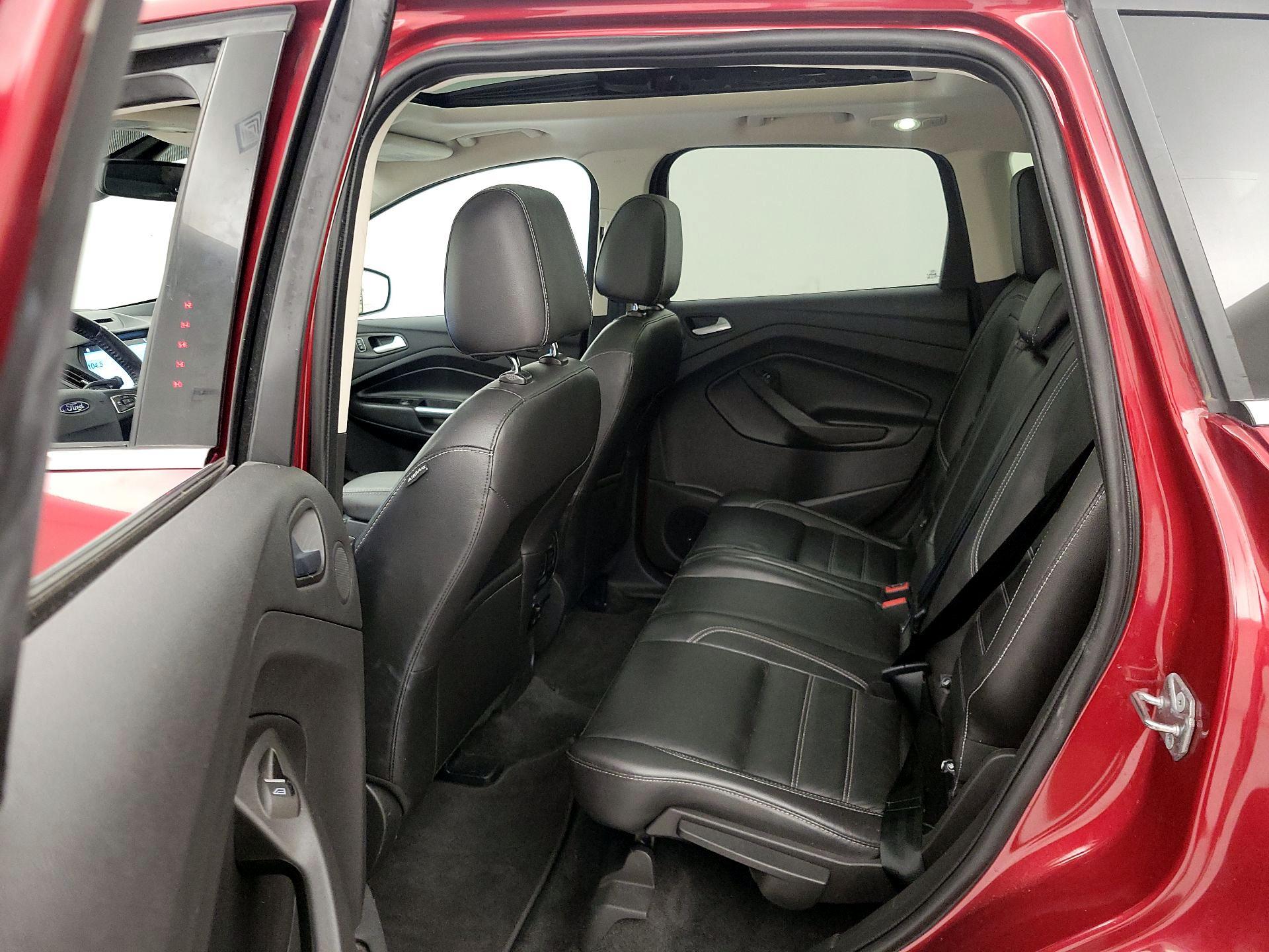 Thumbnail: 2017 Ford Escape - 20