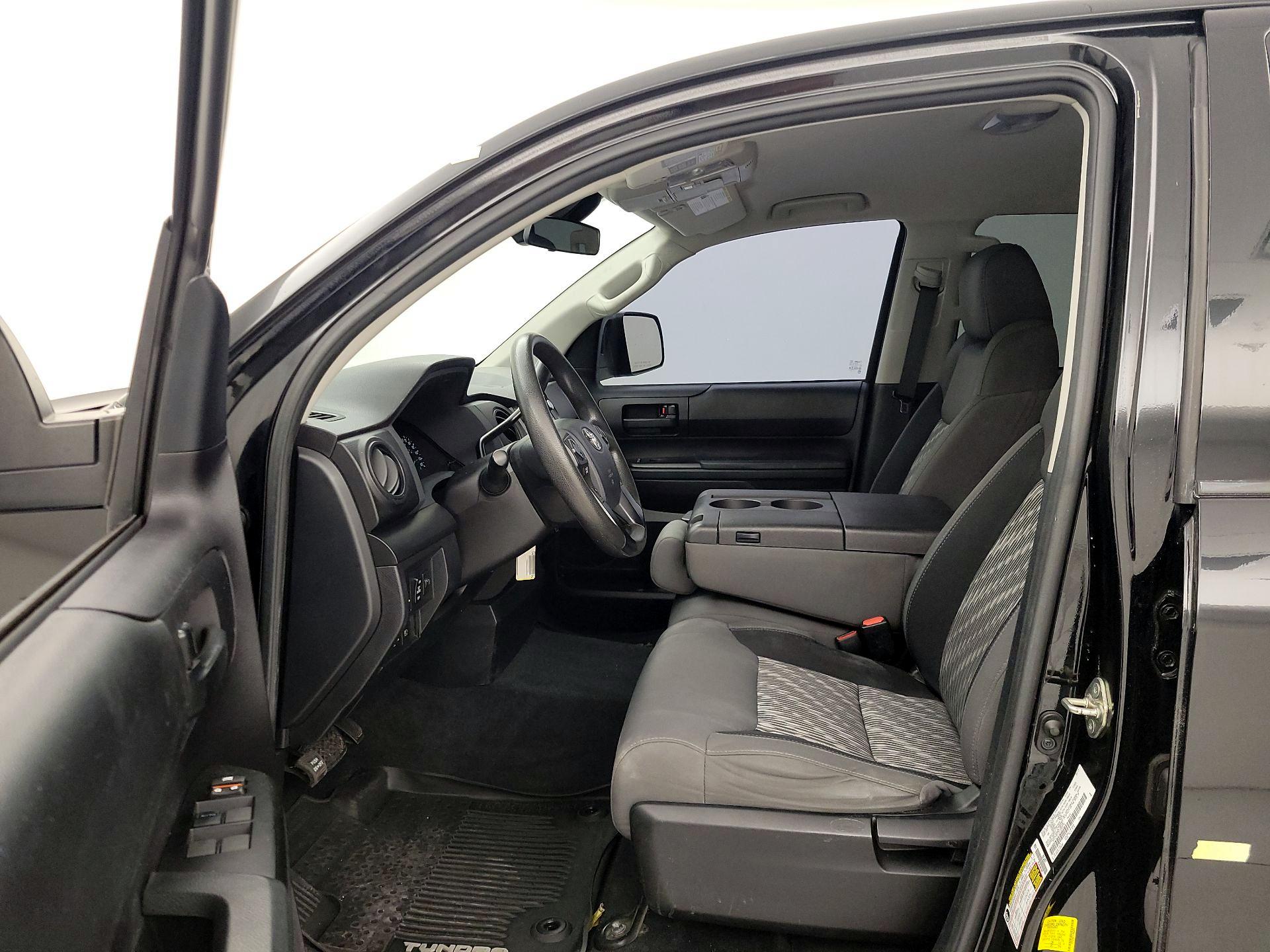 Thumbnail: 2020 Toyota Tundra - 11