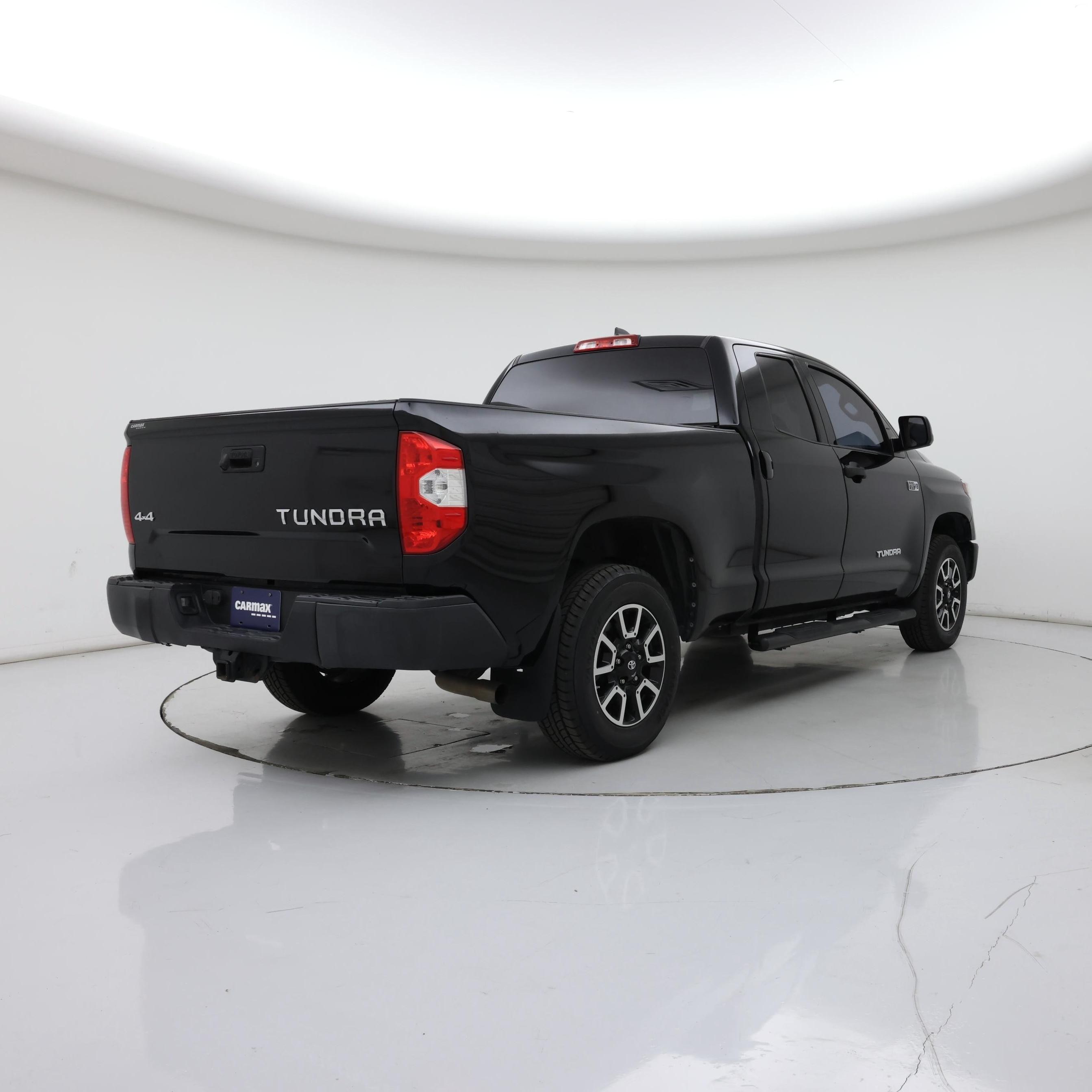 Thumbnail: 2020 Toyota Tundra - 8