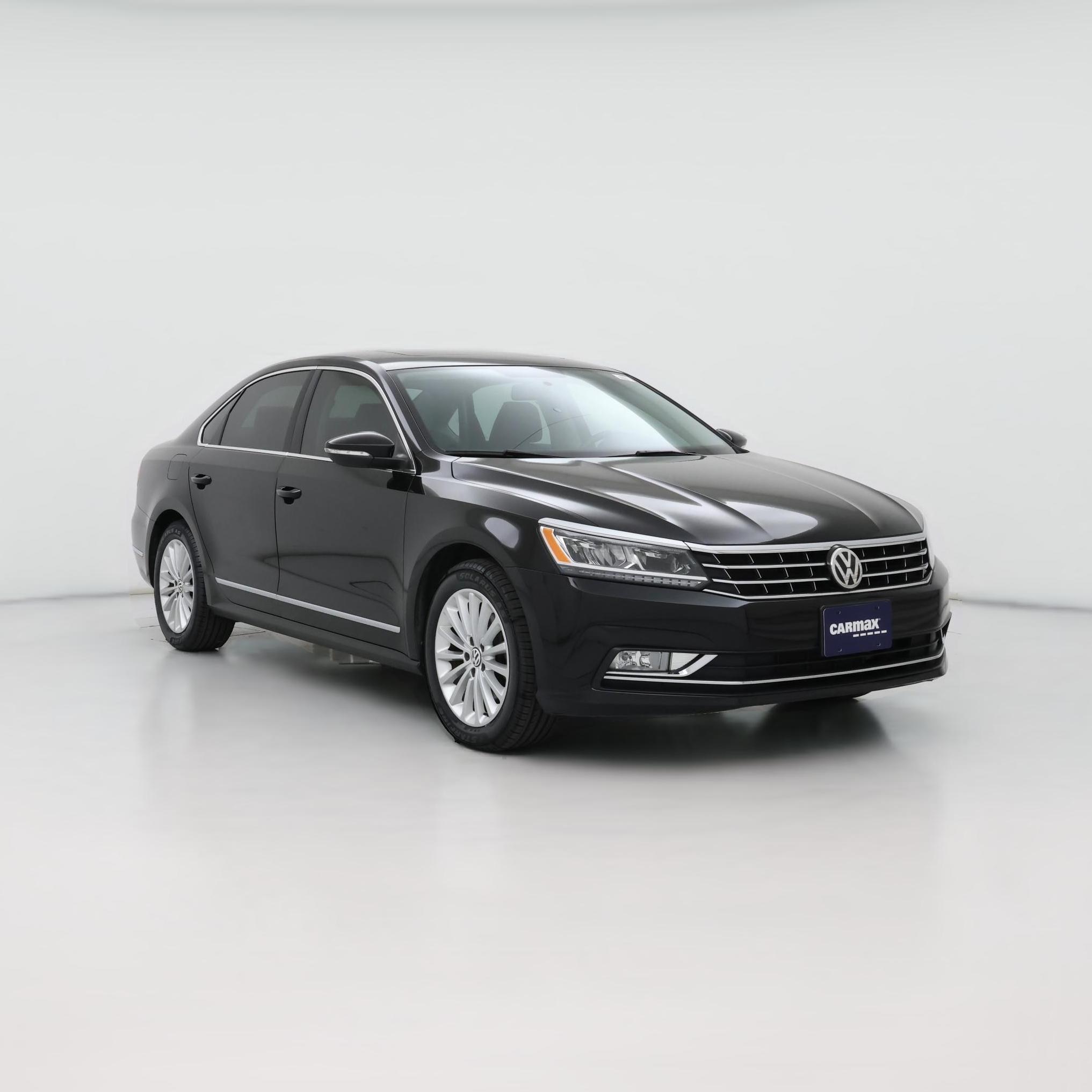 Thumbnail: 2016 Volkswagen Passat - 1