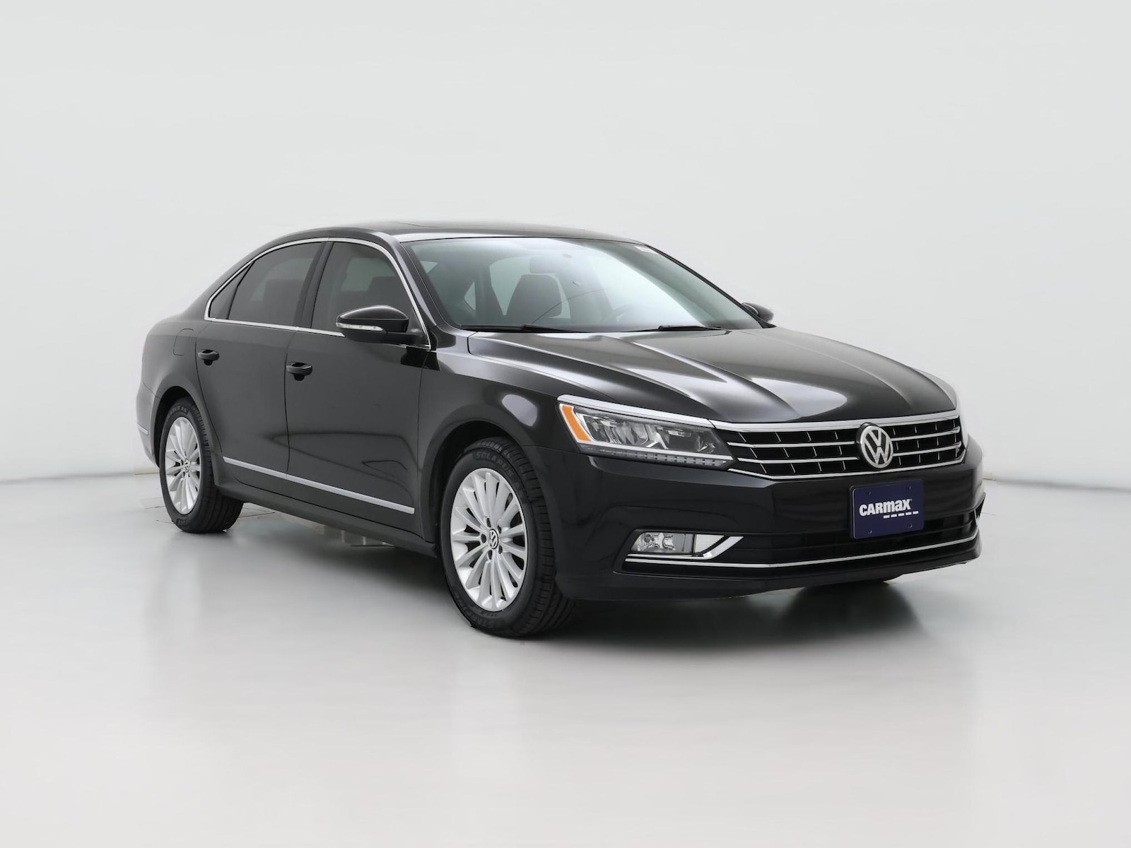 2016 Volkswagen Passat SE