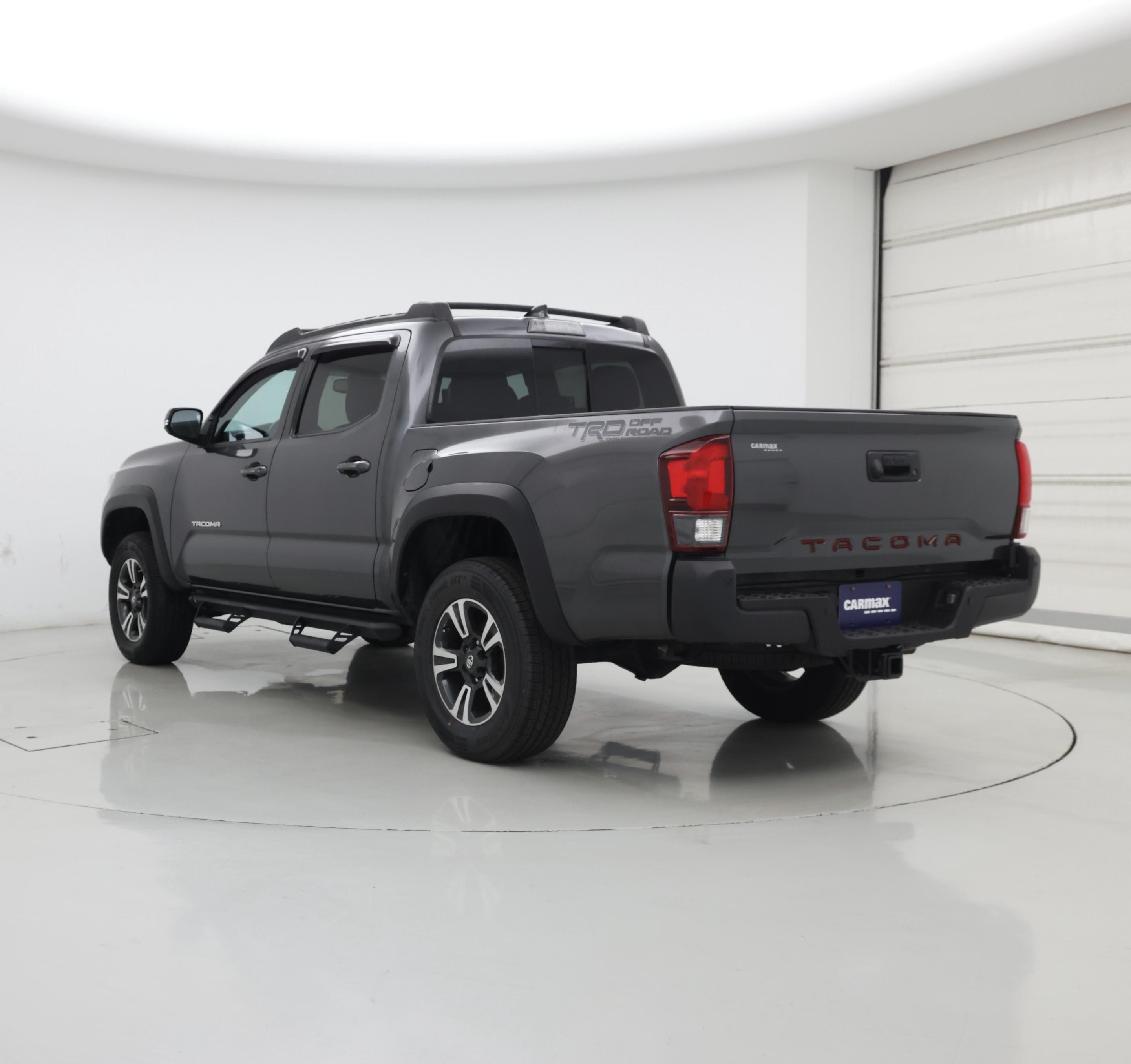 Thumbnail: 2019 Toyota Tacoma - 2