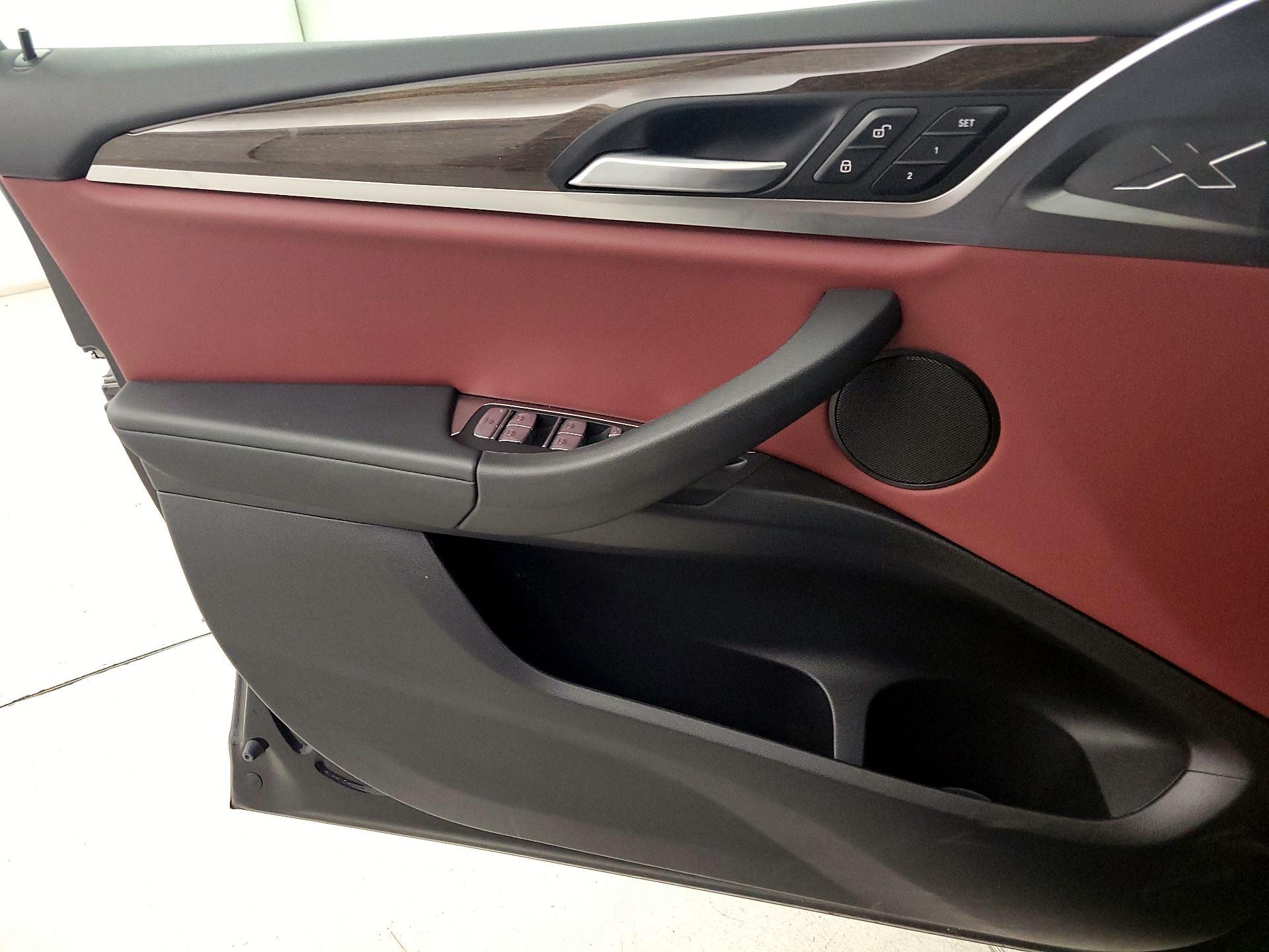 Thumbnail: 2022 BMW X3 - 12