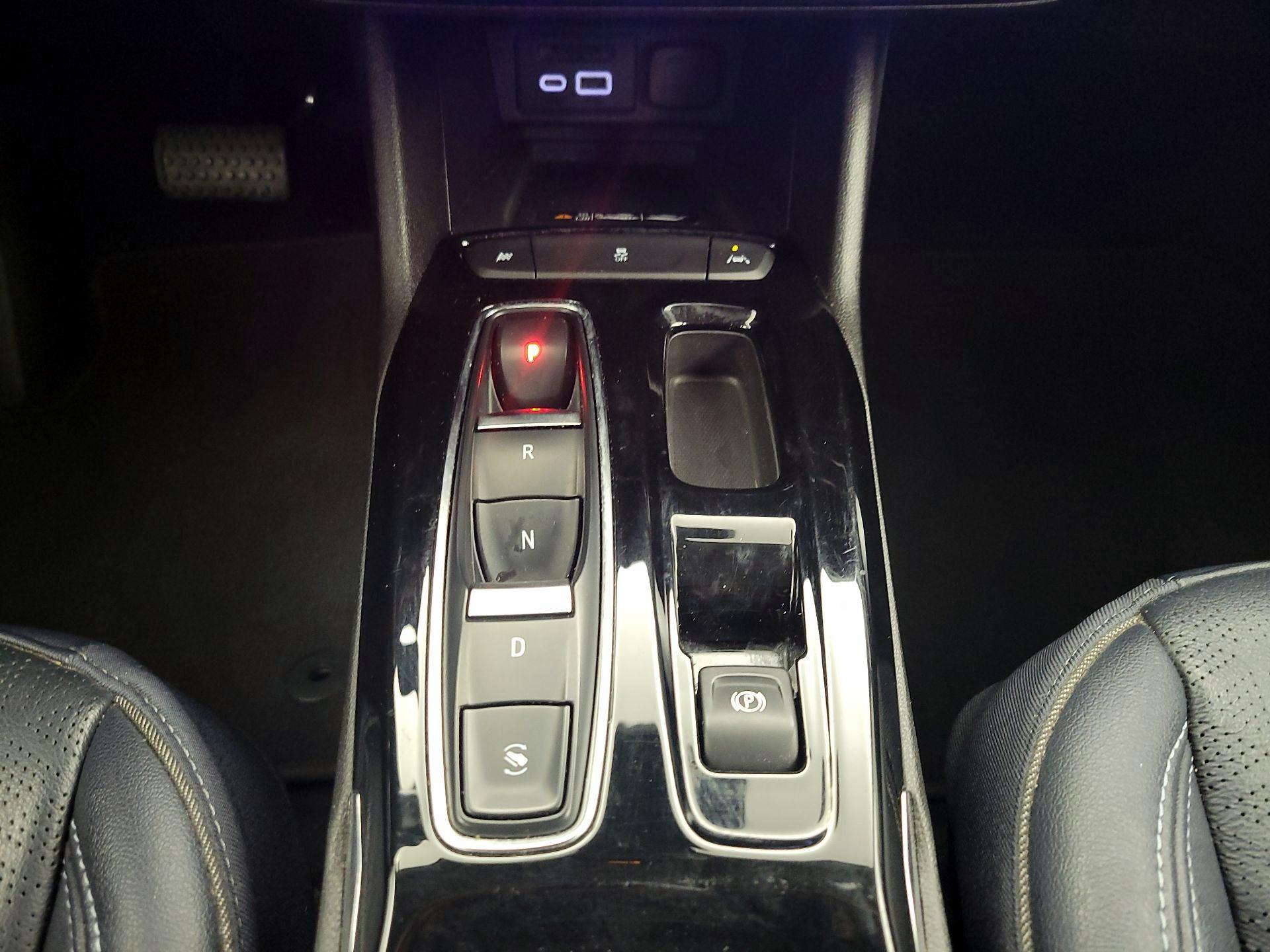 Thumbnail: 2022 Chevrolet Bolt EUV - 17