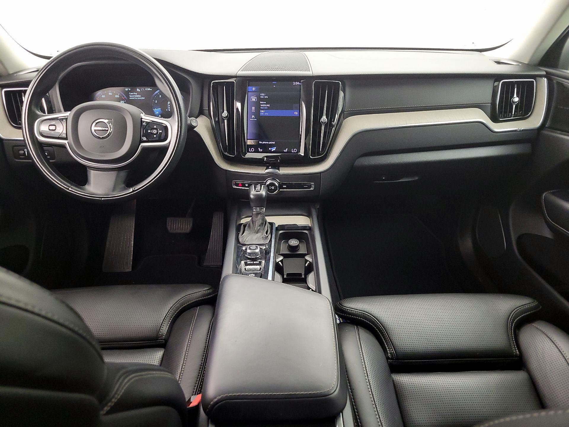 Thumbnail: 2021 Volvo XC60 - 9