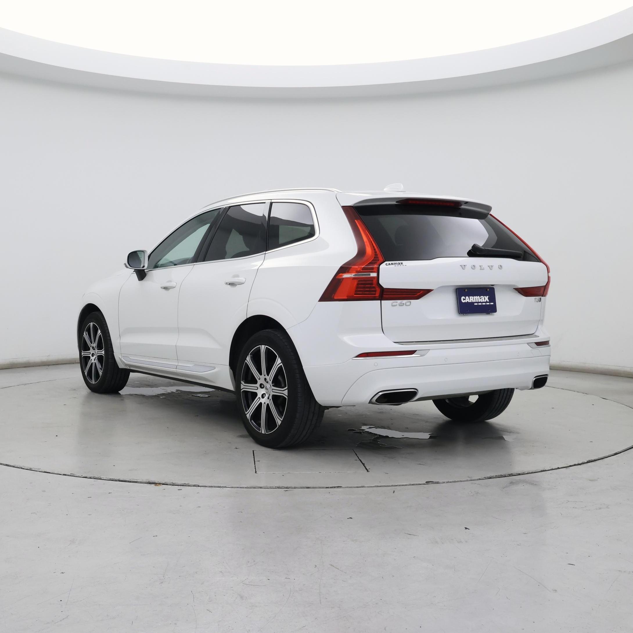 Thumbnail: 2021 Volvo XC60 - 2