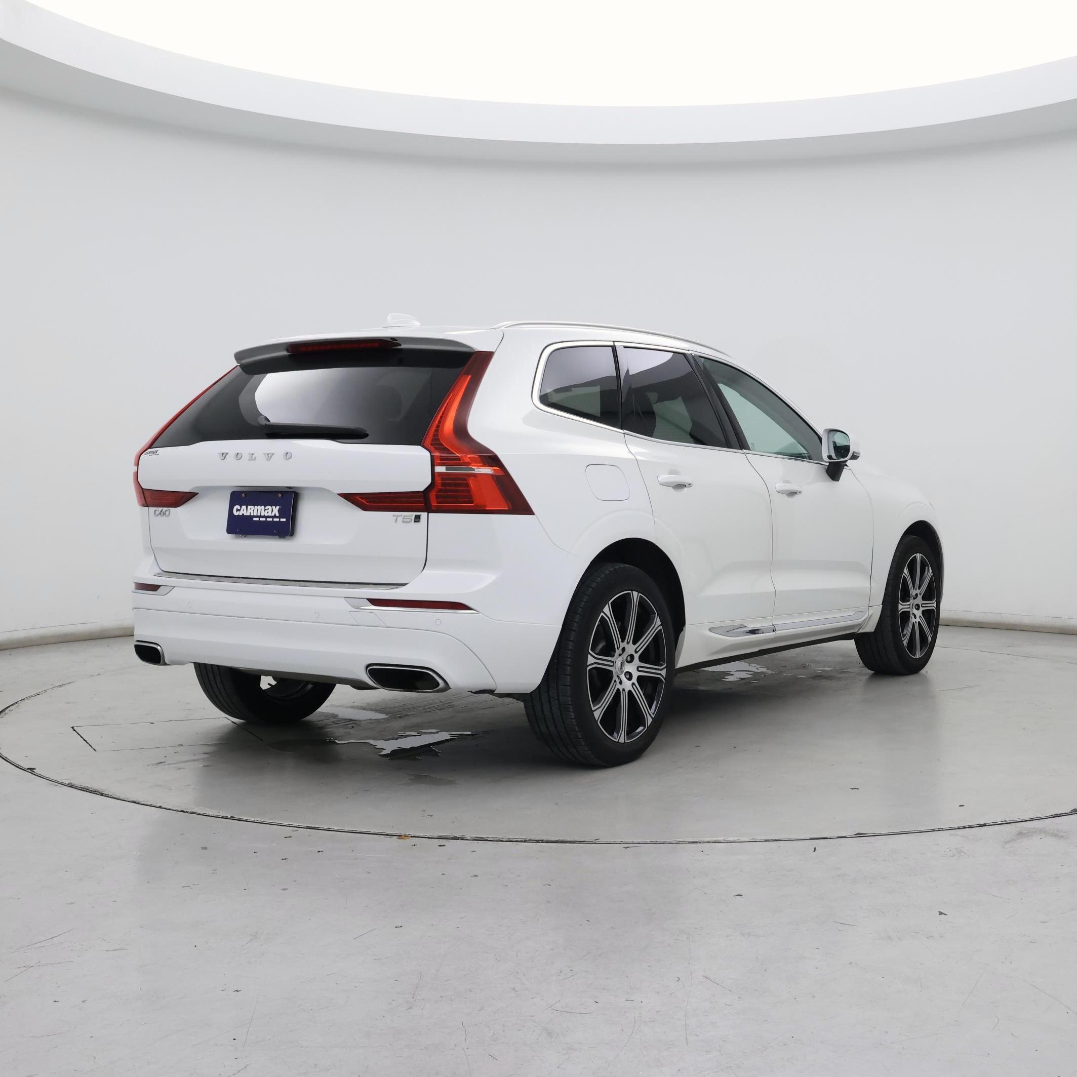 Thumbnail: 2021 Volvo XC60 - 8