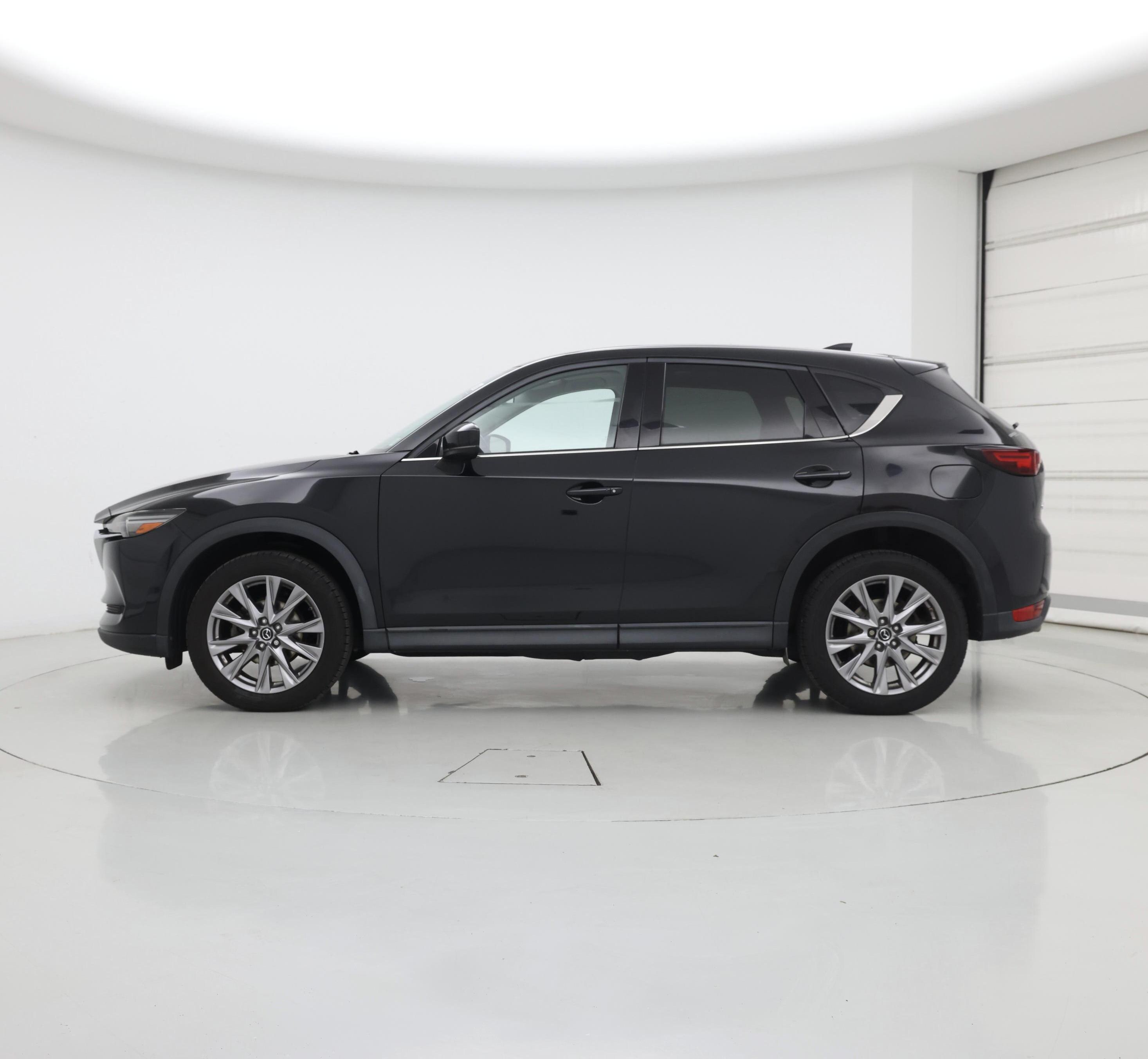 Thumbnail: 2019 Mazda CX-5 - 3