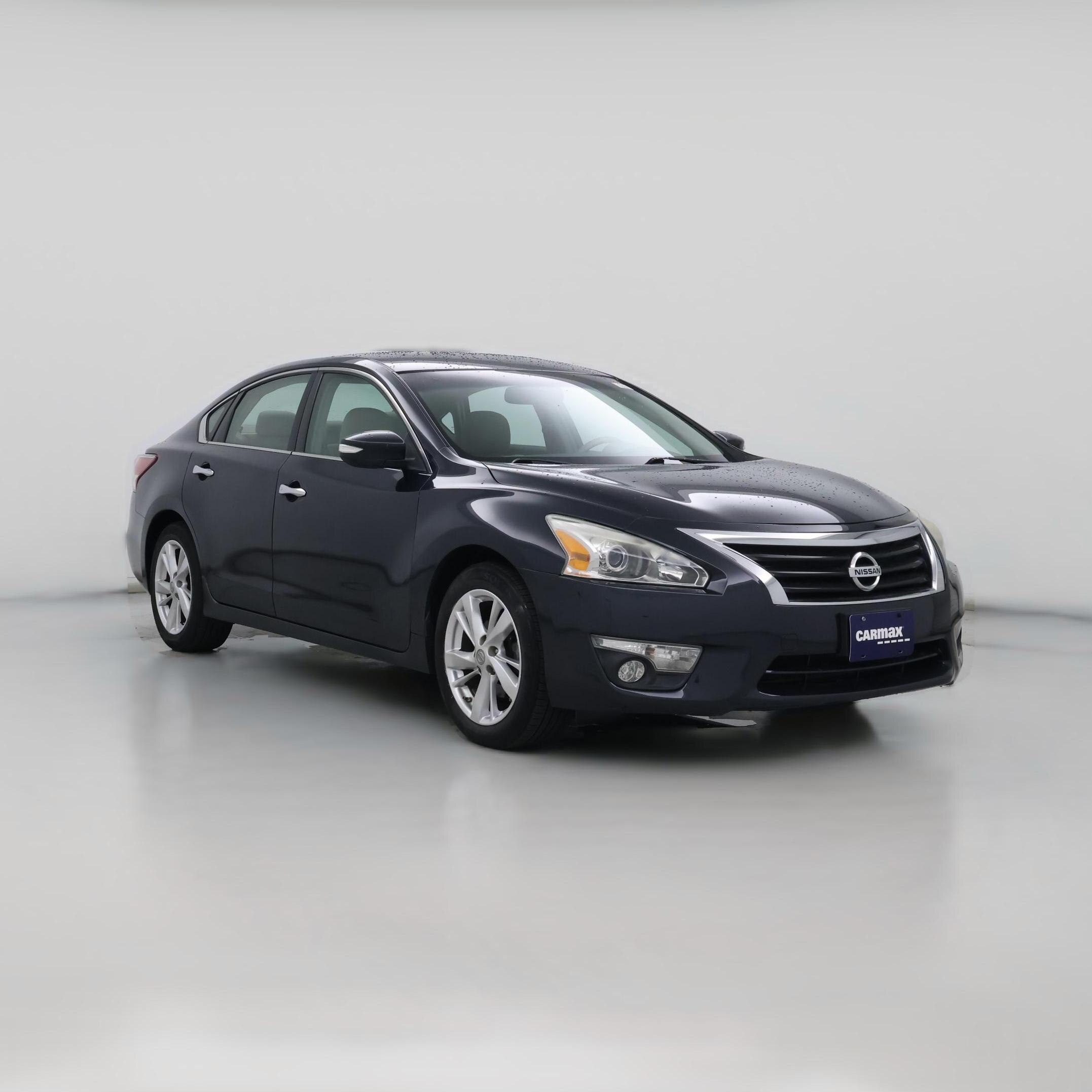 Thumbnail: 2013 Nissan Altima - 1