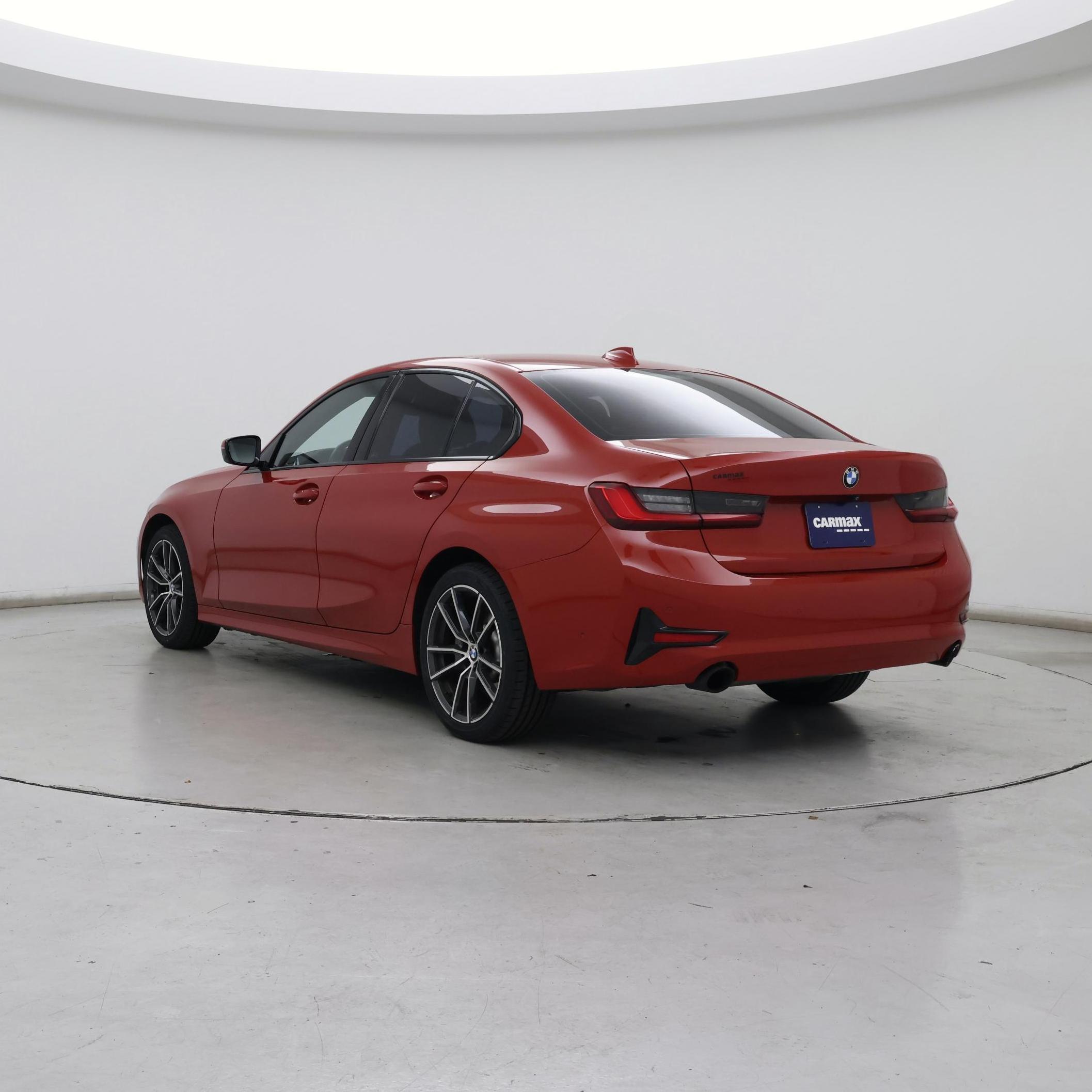 Thumbnail: 2020 BMW 3 Series - 2