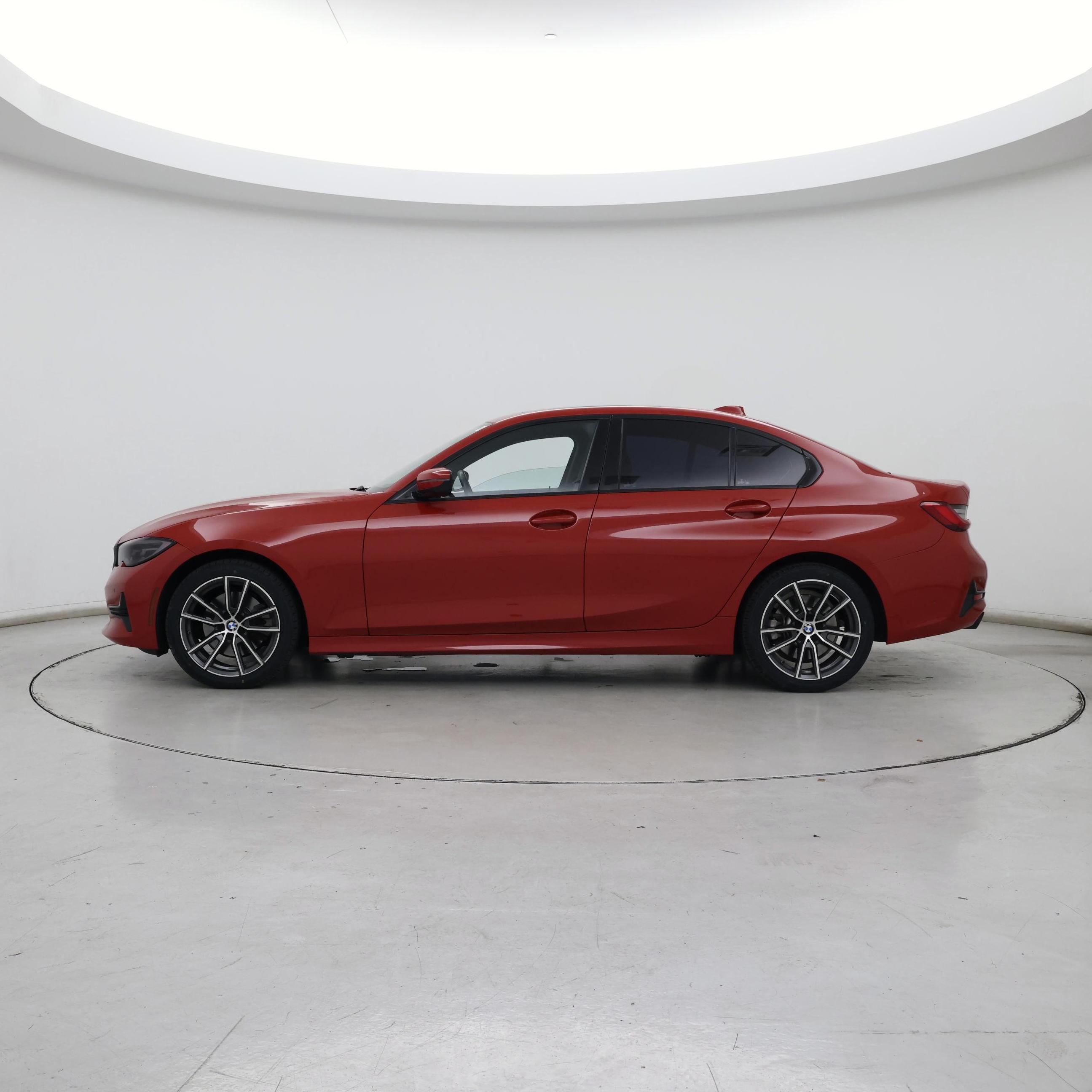 Thumbnail: 2020 BMW 3 Series - 3