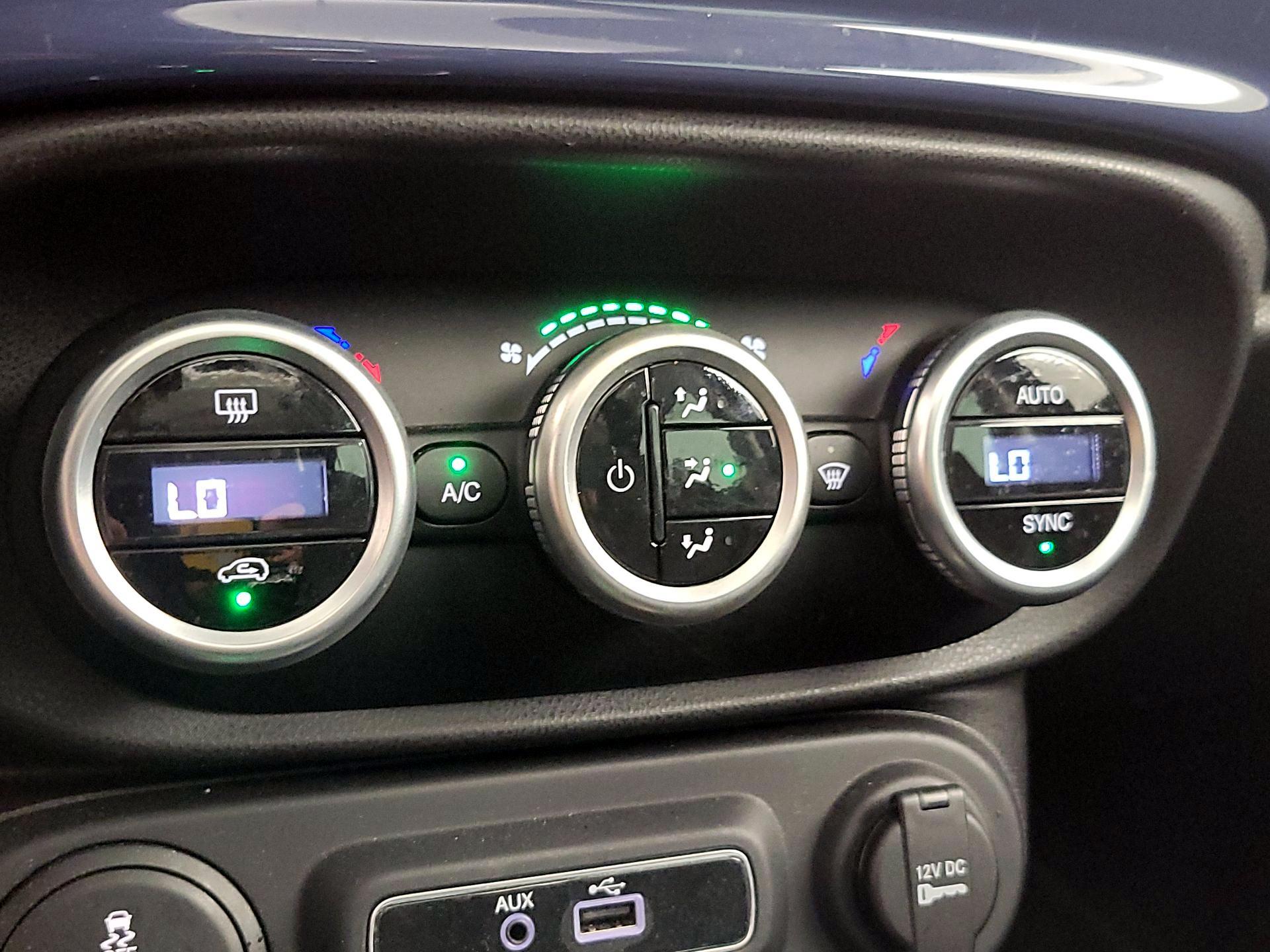 Thumbnail: 2019 Fiat 500L - 16