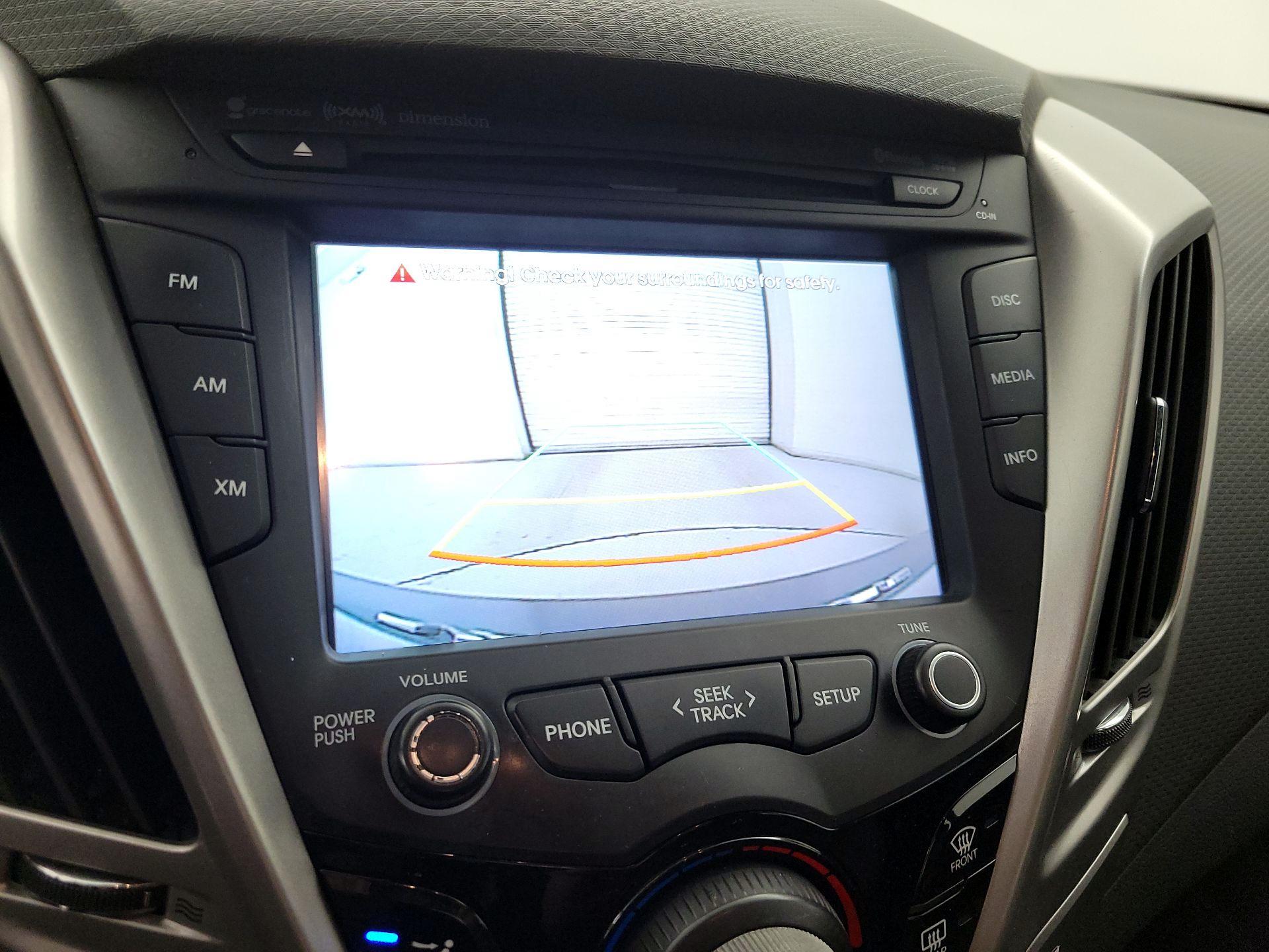 Thumbnail: 2016 Hyundai Veloster - 14