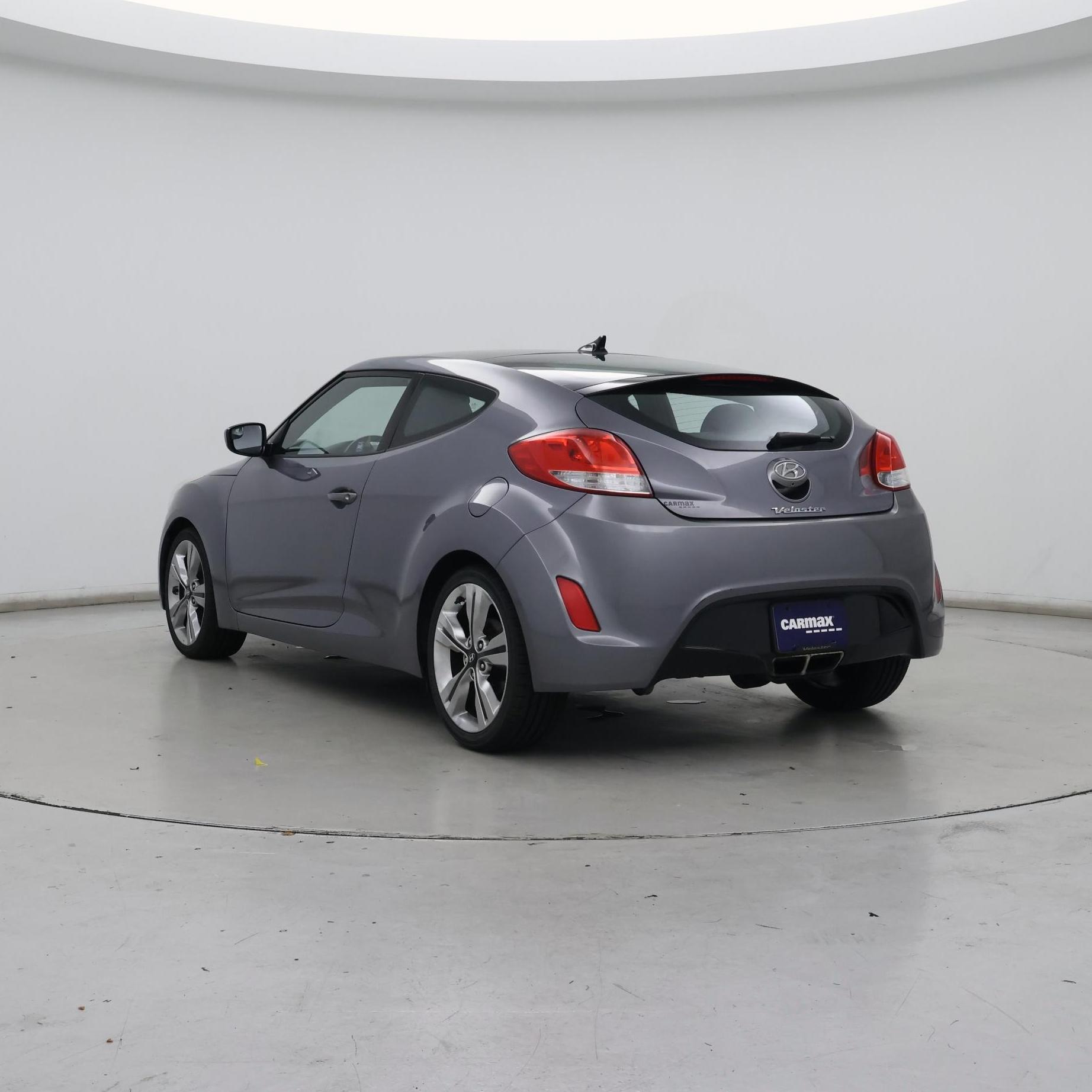 Thumbnail: 2016 Hyundai Veloster - 2