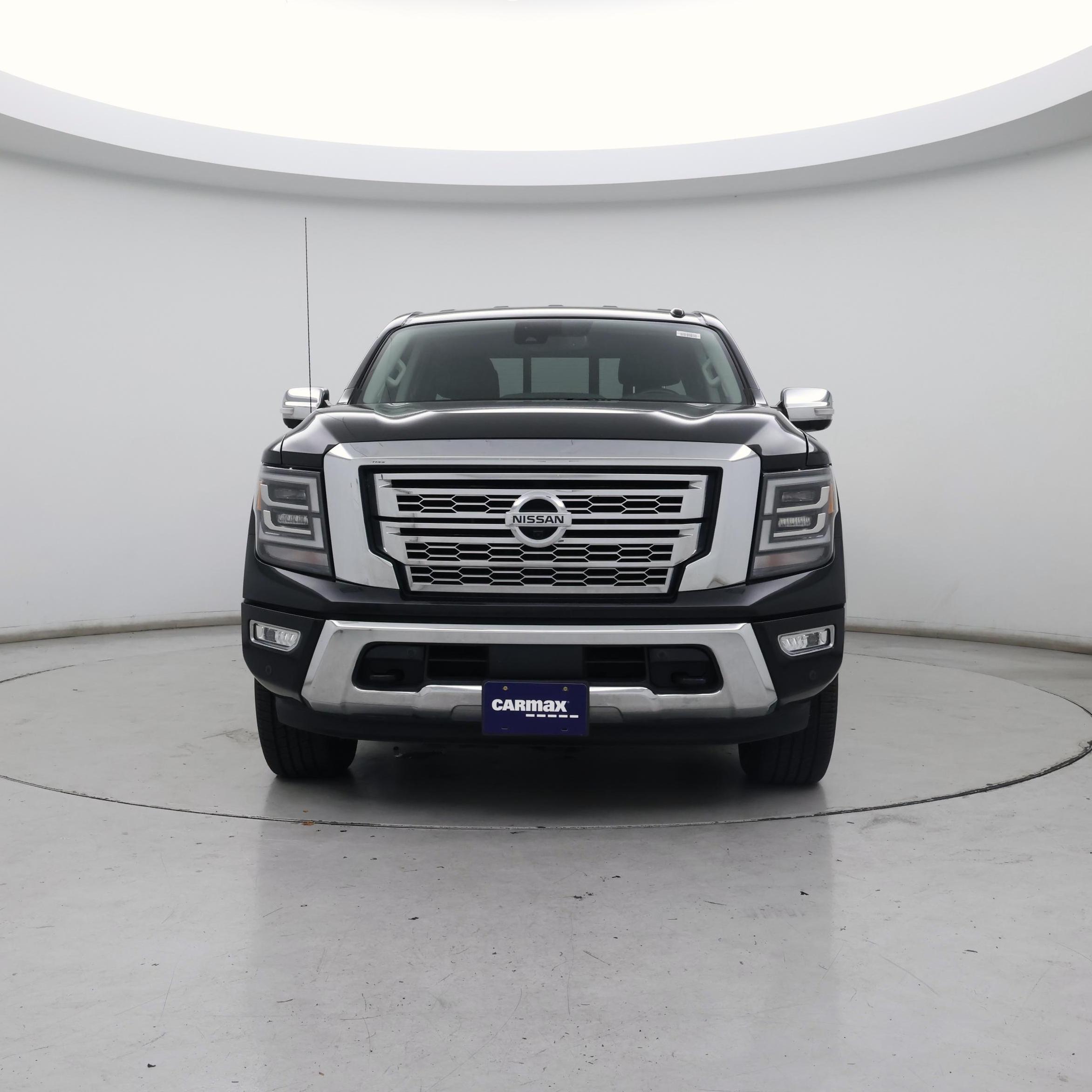 Thumbnail: 2020 Nissan Titan - 5