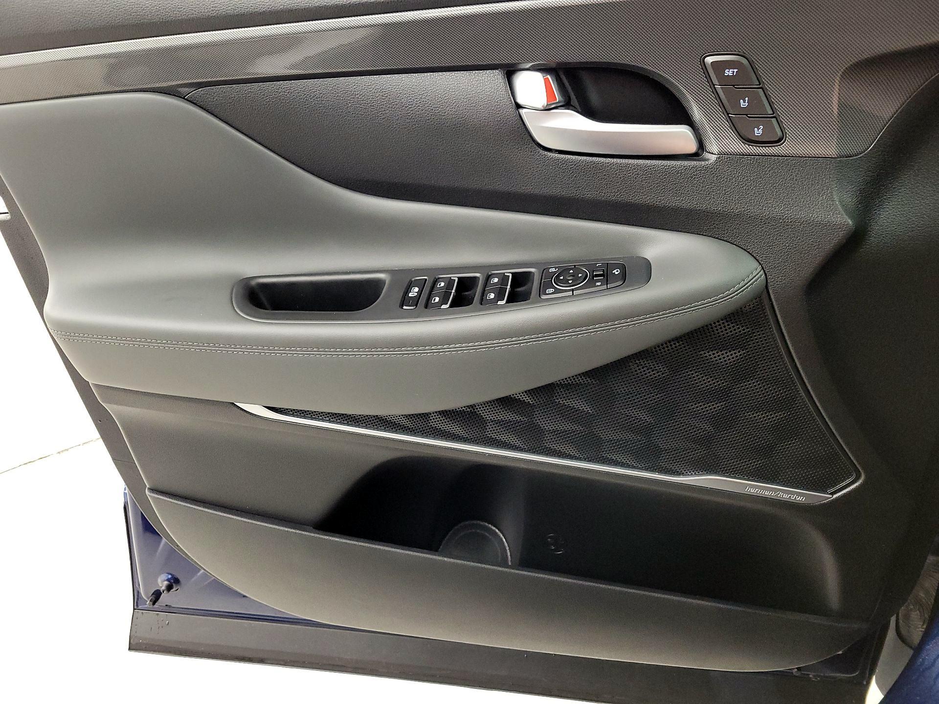 Thumbnail: 2021 Hyundai Santa Fe - 12