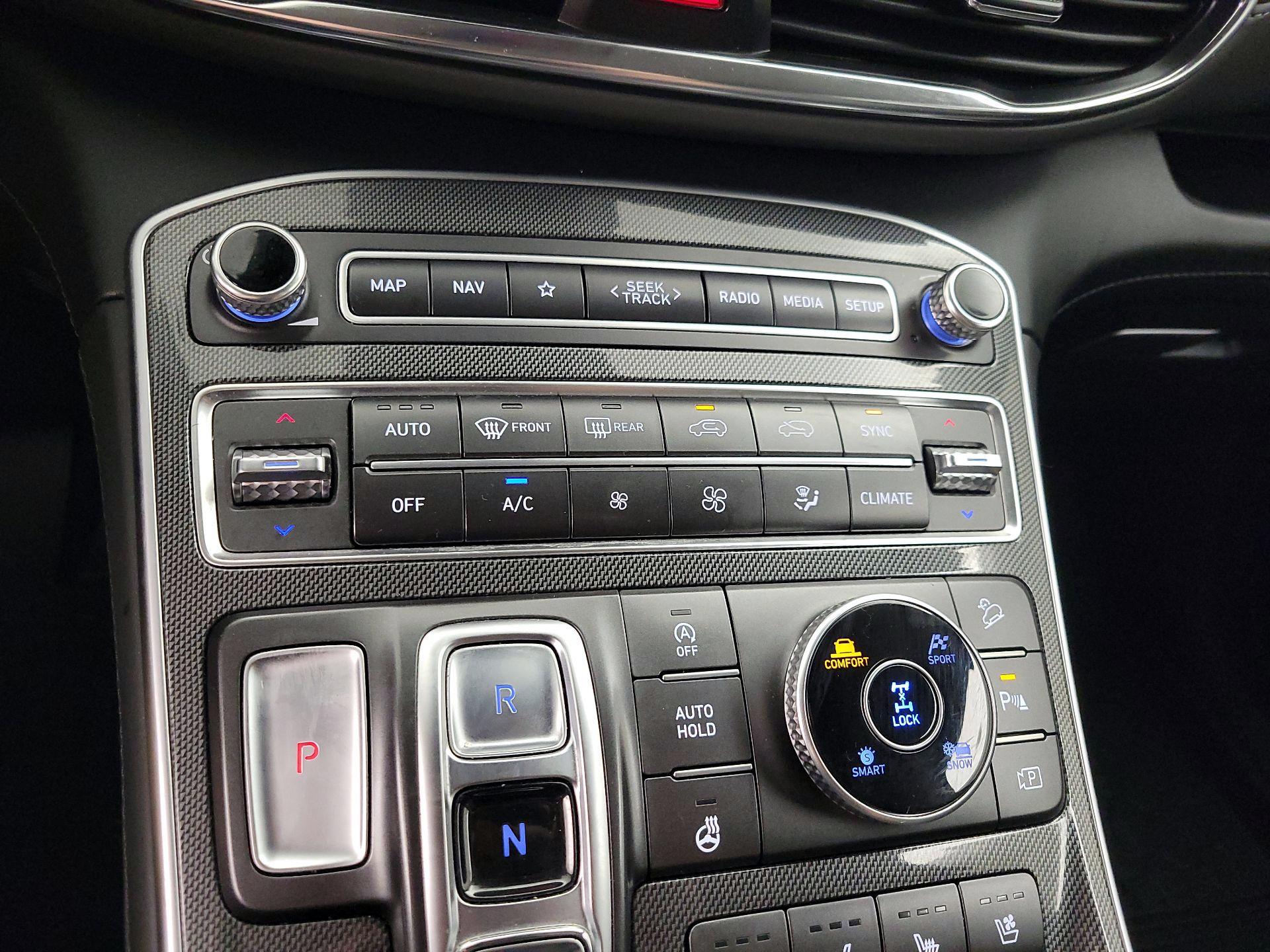 Thumbnail: 2021 Hyundai Santa Fe - 17