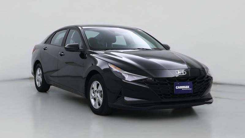 2023 Hyundai Elantra SE Hero Image