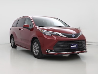 2024 Toyota Sienna XLE -
                  Saint James, NY