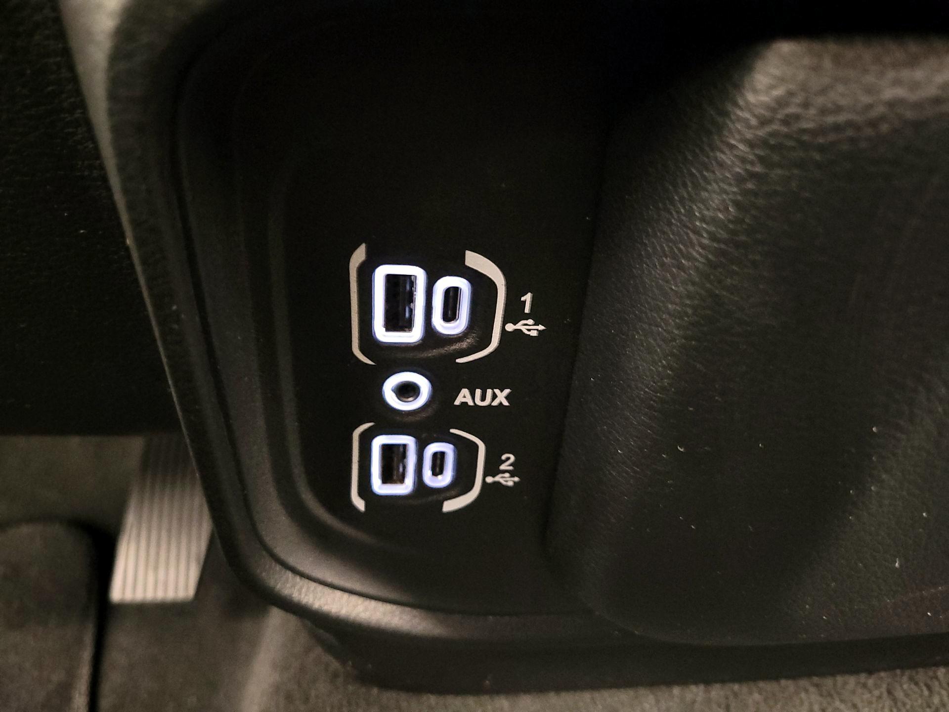 Thumbnail: 2021 RAM 1500 - 18