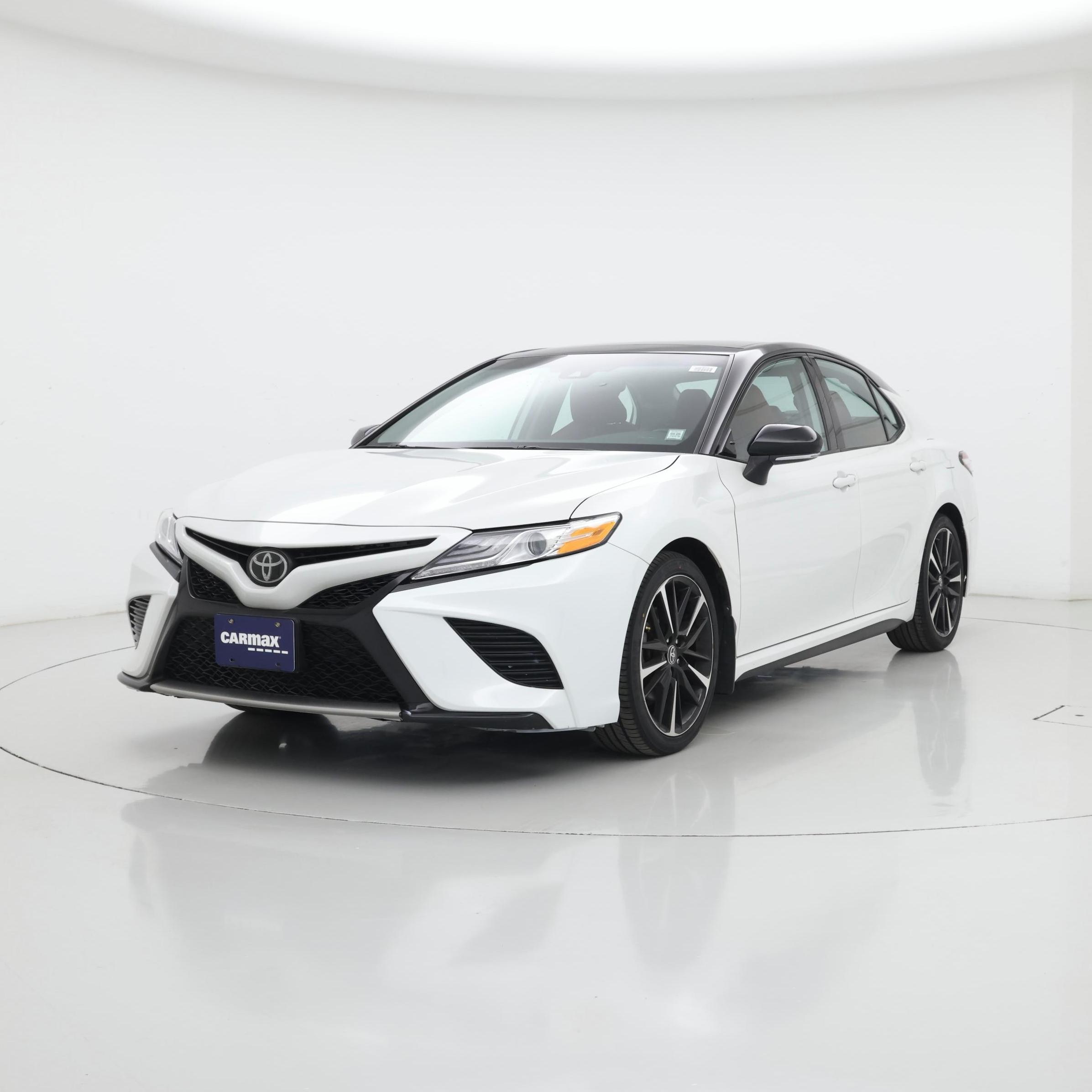 Thumbnail: 2020 Toyota Camry - 4