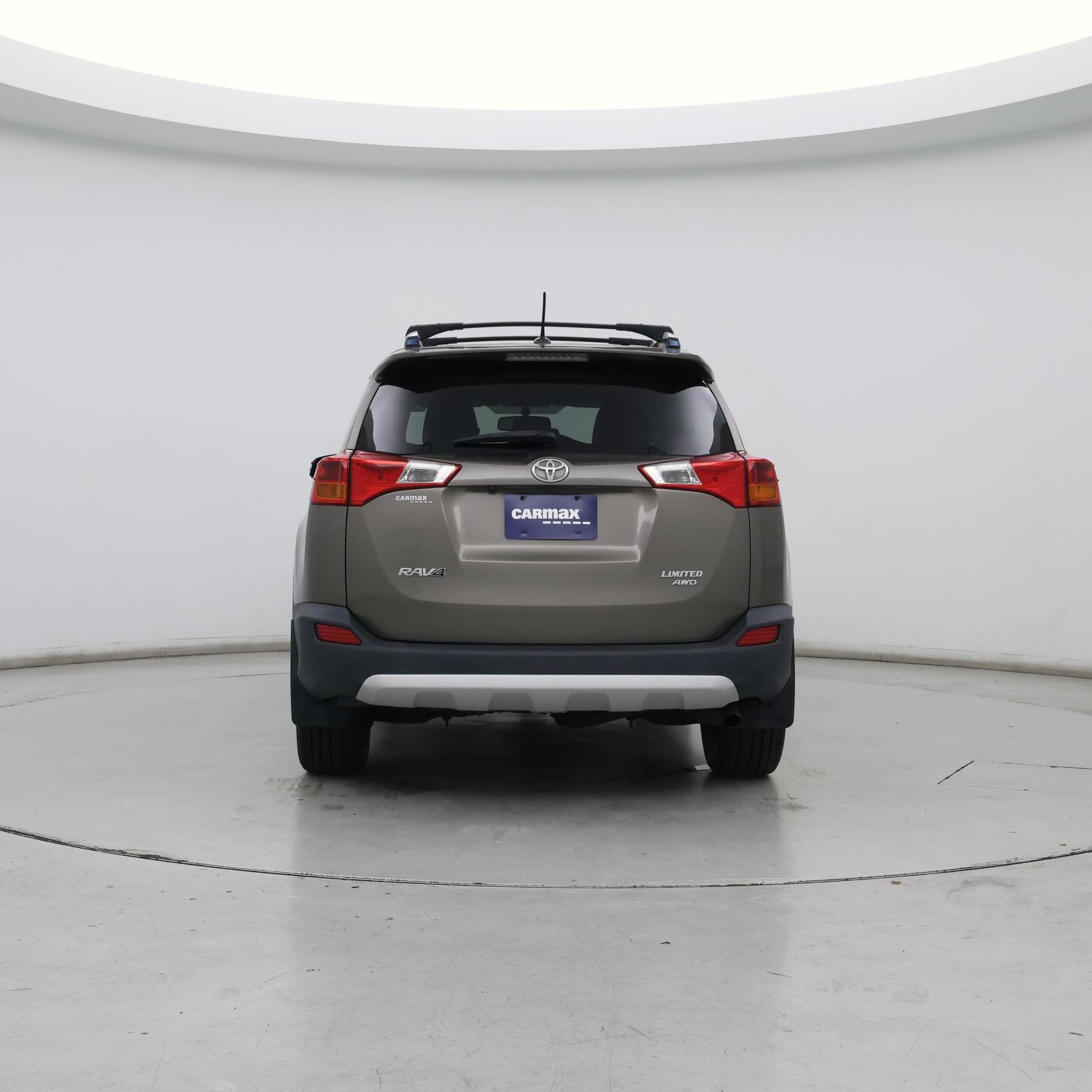Thumbnail: 2015 Toyota RAV4 - 6