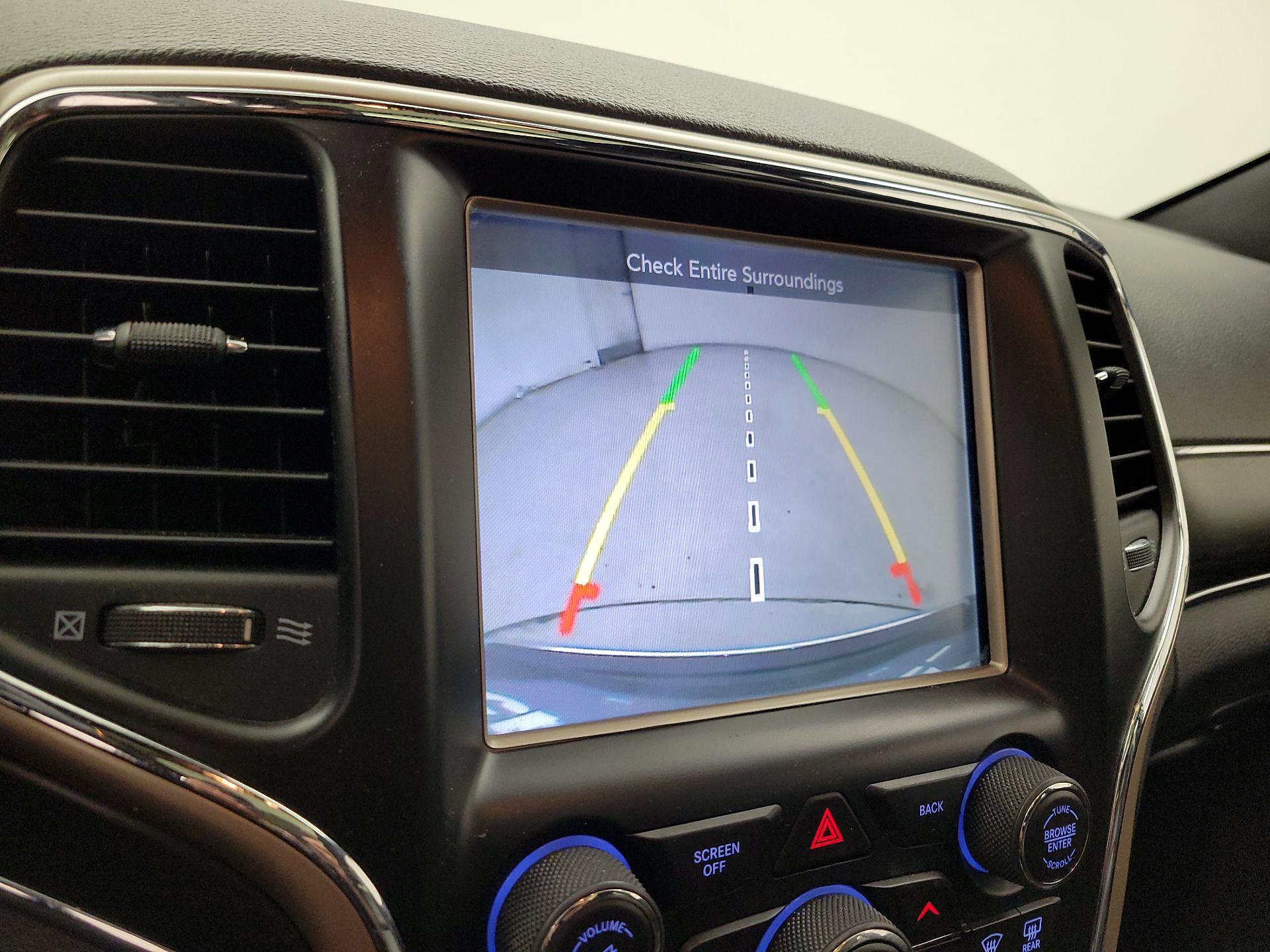 Thumbnail: 2014 Jeep Grand Cherokee - 15