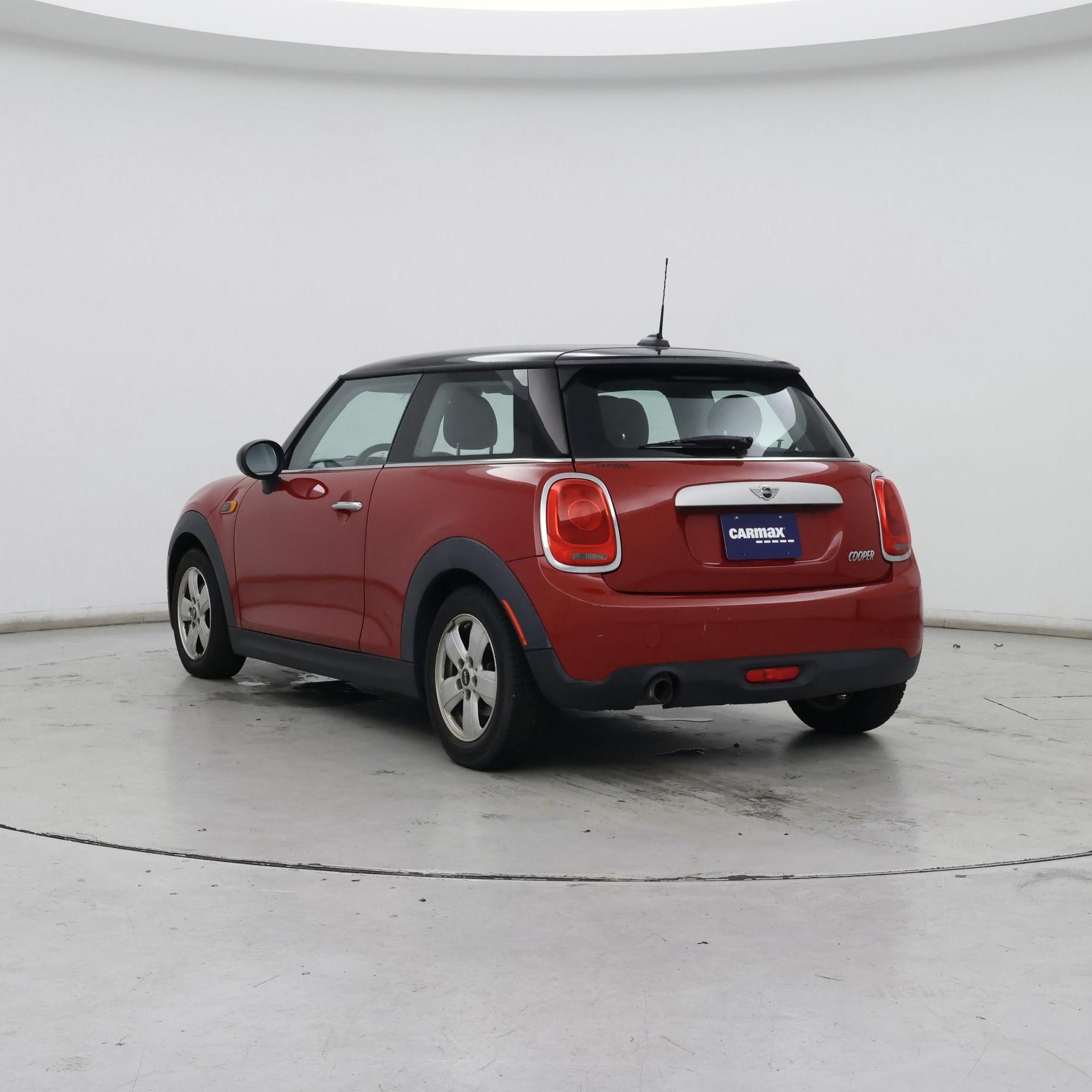 Thumbnail: 2015 MINI Cooper Hardtop - 2
