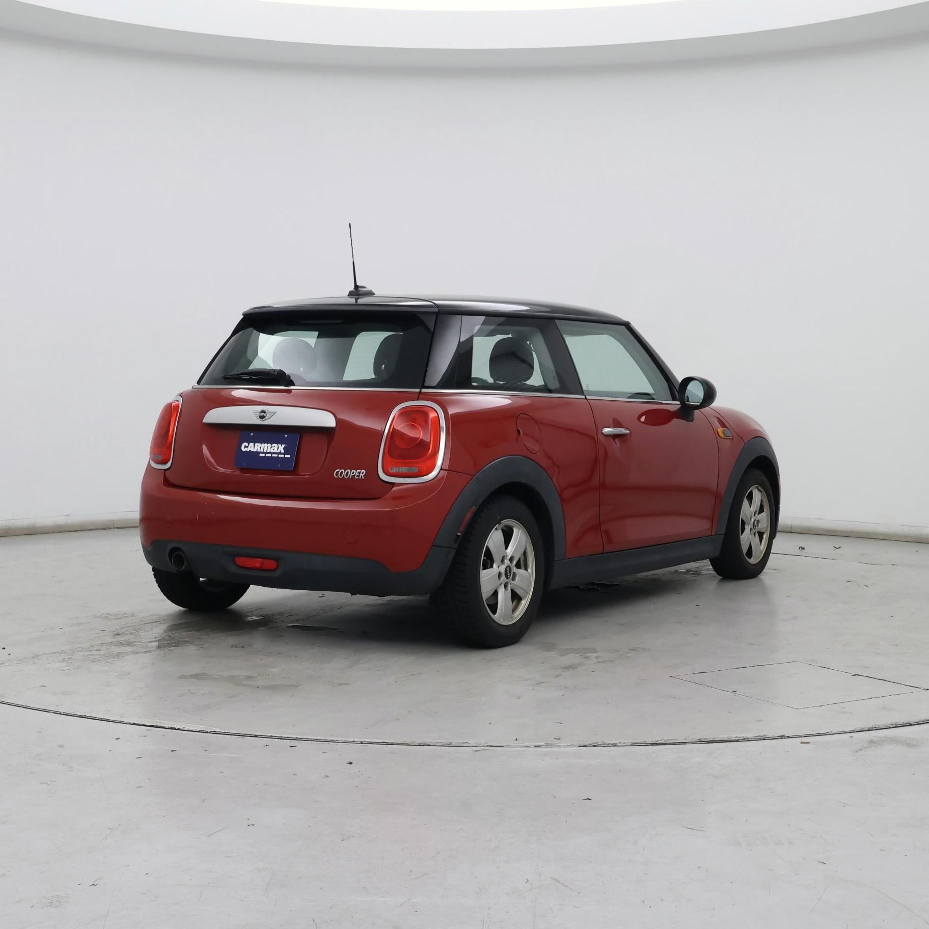 Thumbnail: 2015 MINI Cooper Hardtop - 8