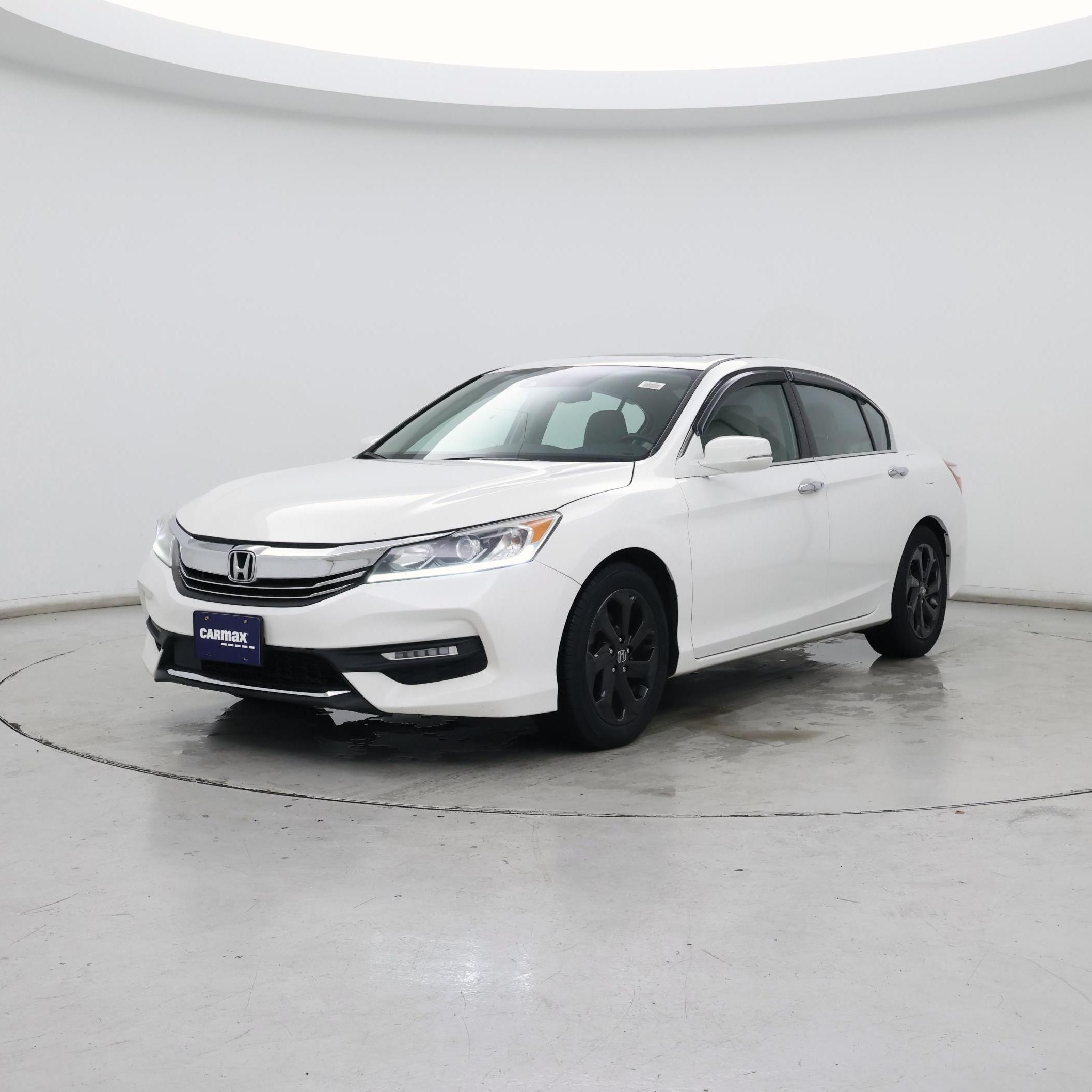 Thumbnail: 2016 Honda Accord - 4