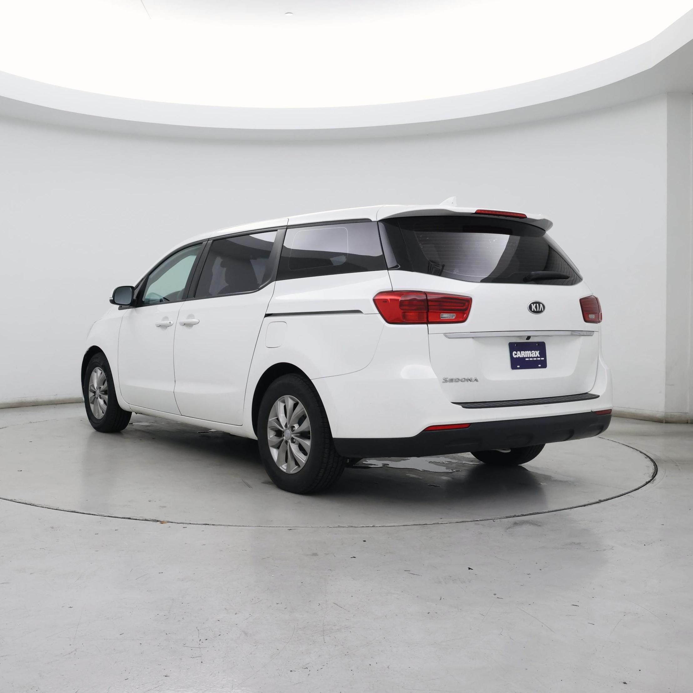 Thumbnail: 2020 Kia Sedona - 2