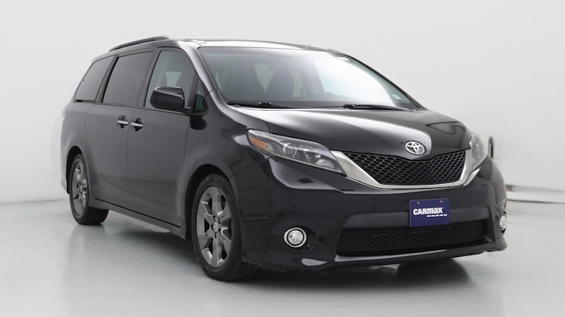 2015 Toyota Sienna SE Hero Image