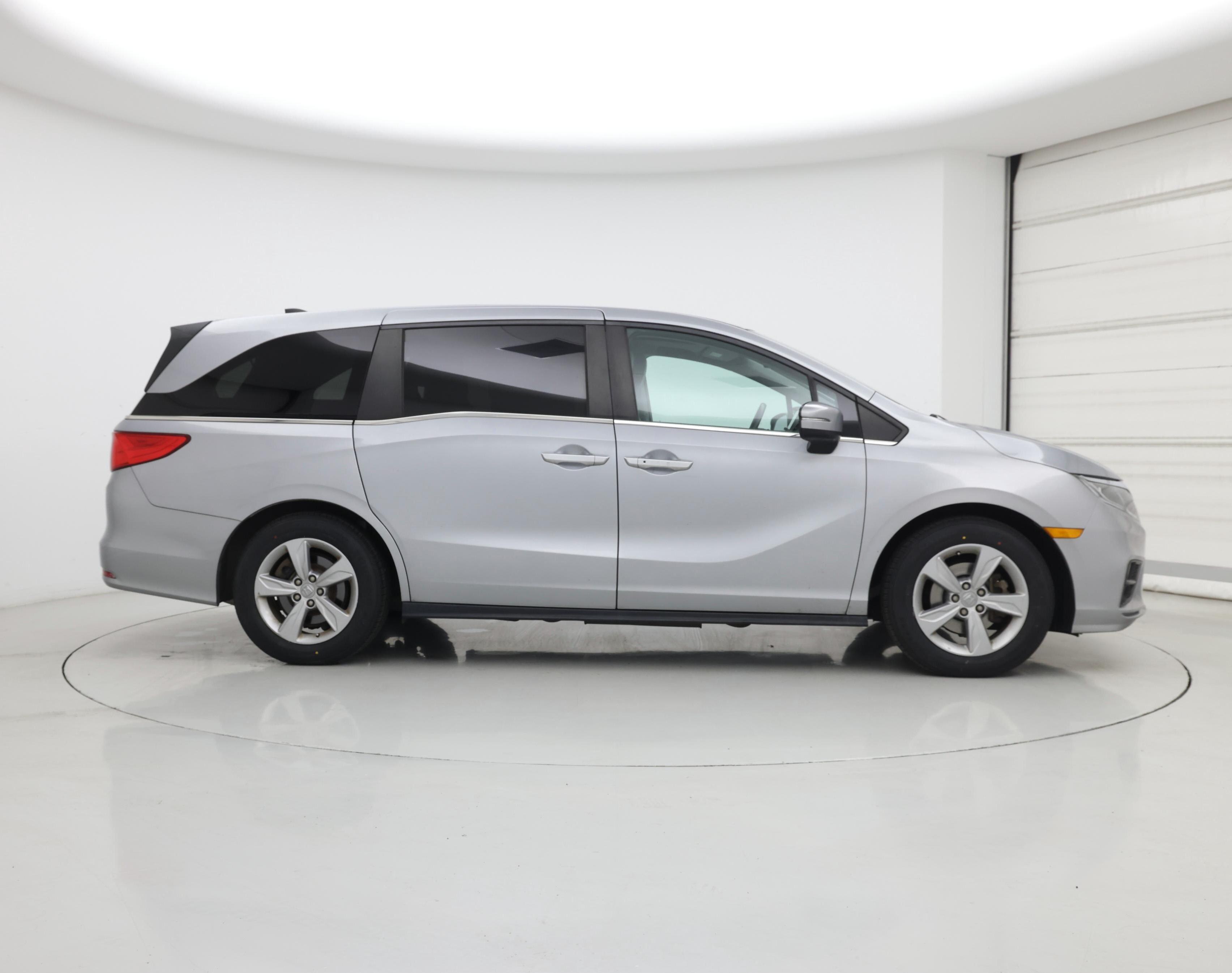 Thumbnail: 2019 Honda Odyssey - 7