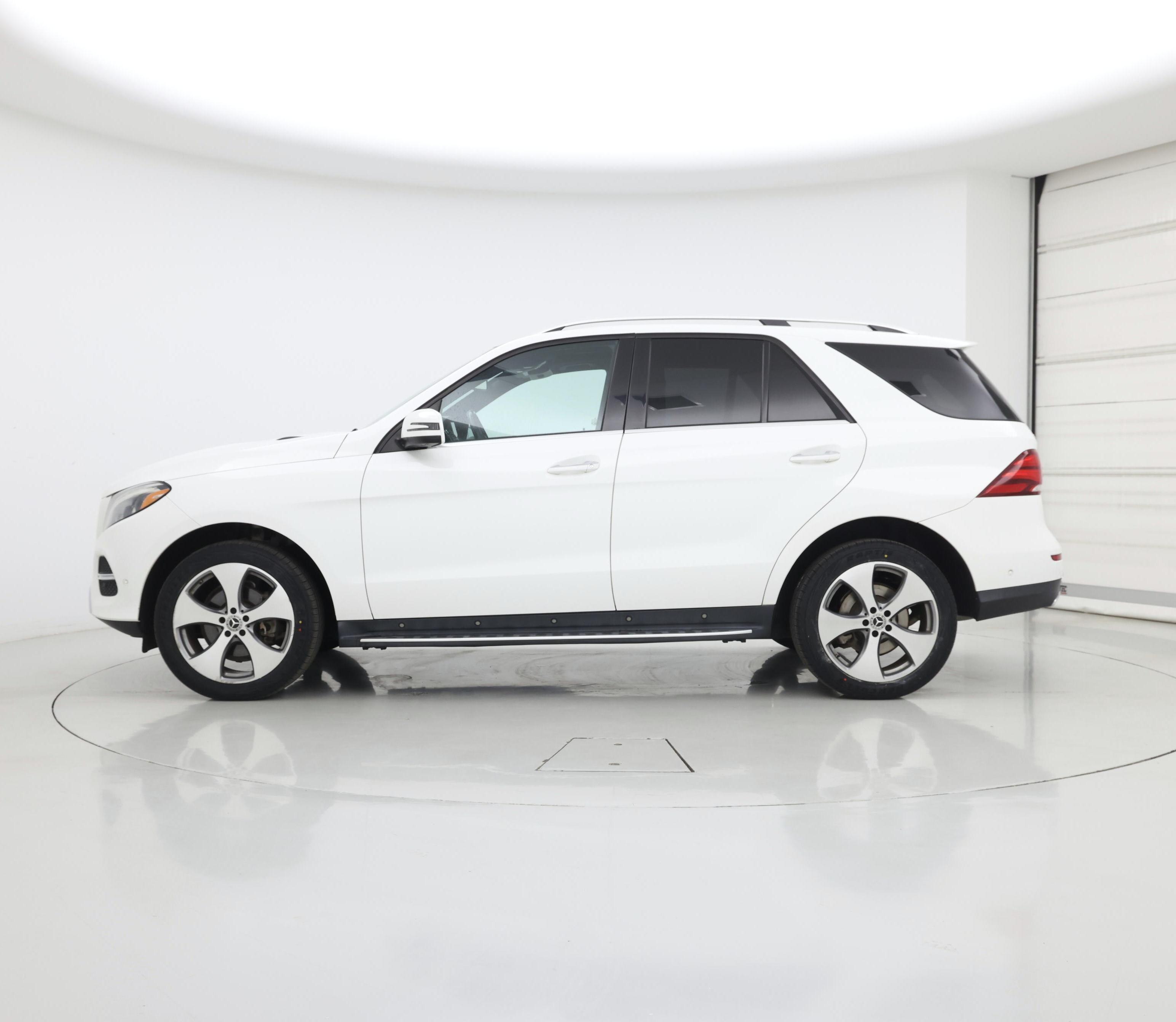 Thumbnail: 2018 Mercedes-Benz GLE - 3