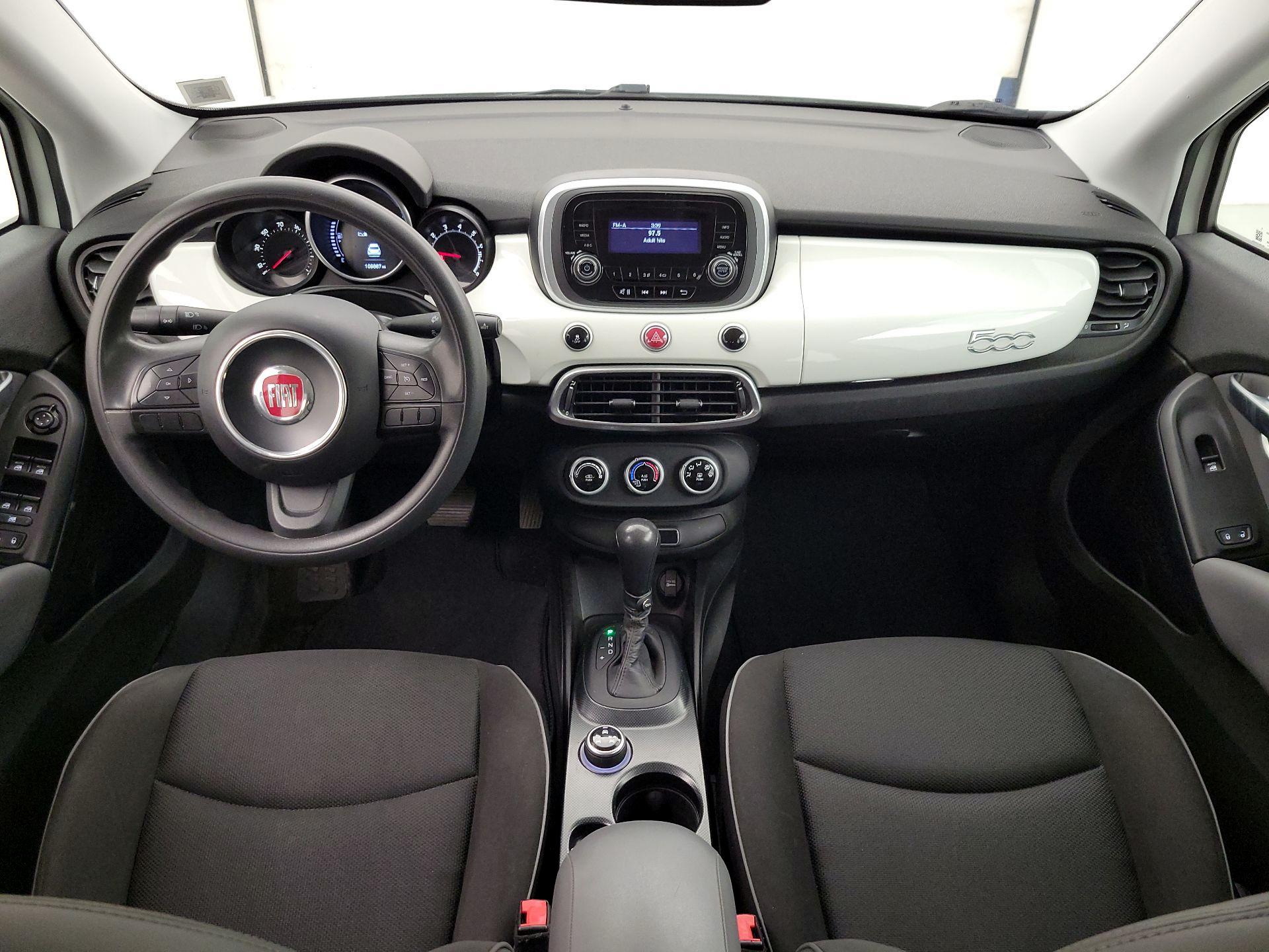 Thumbnail: 2017 Fiat 500X - 9