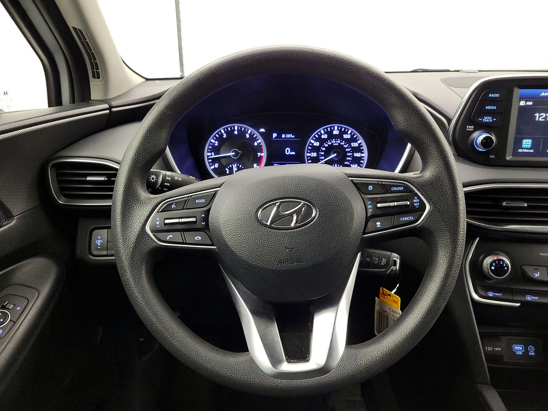 Thumbnail: 2019 Hyundai Santa Fe - 10