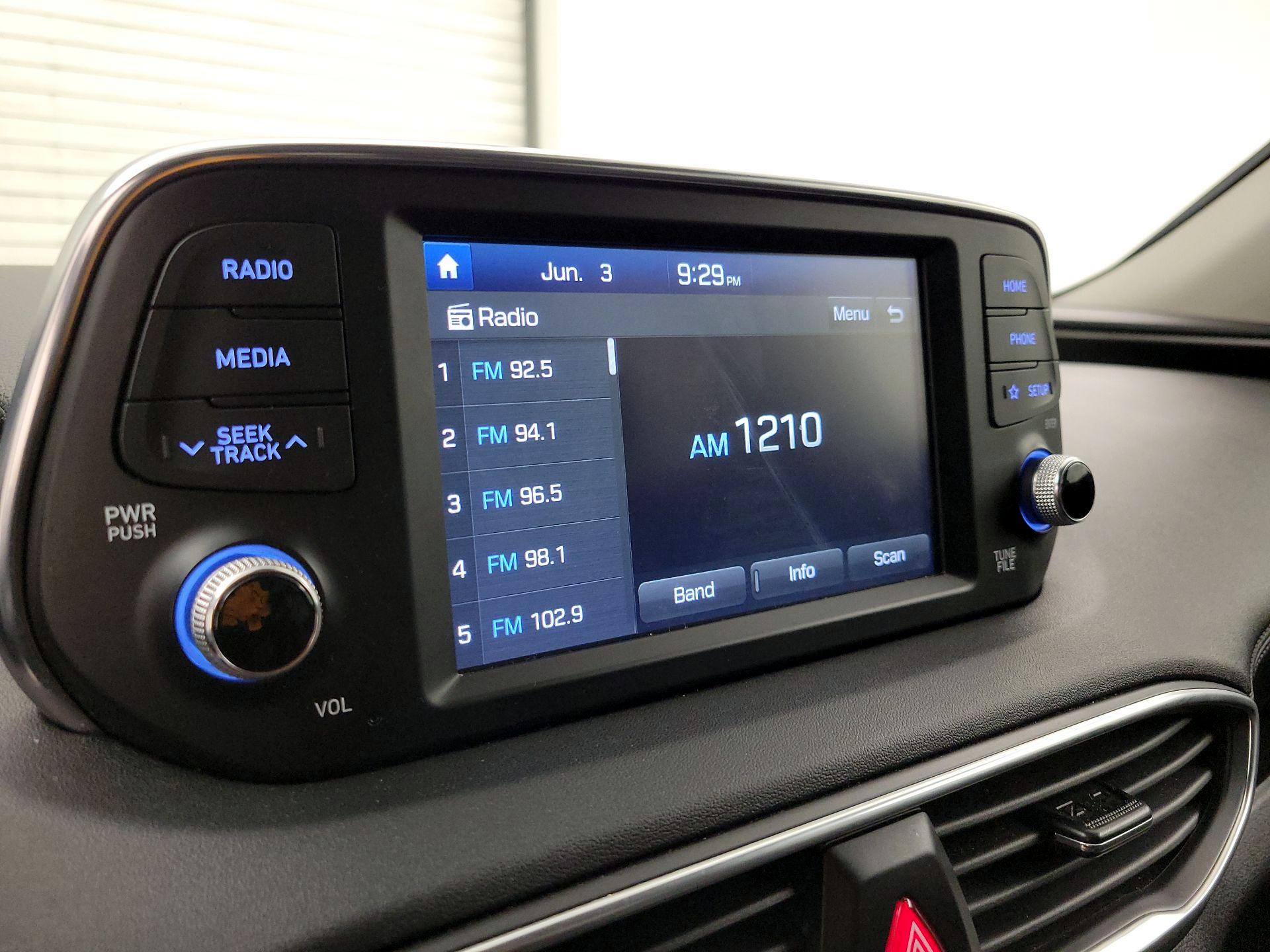 Thumbnail: 2019 Hyundai Santa Fe - 15
