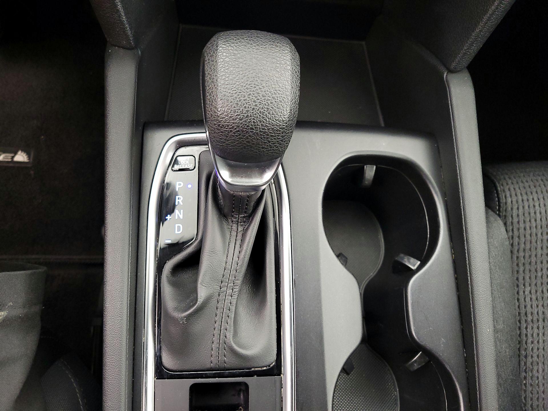 Thumbnail: 2019 Hyundai Santa Fe - 17