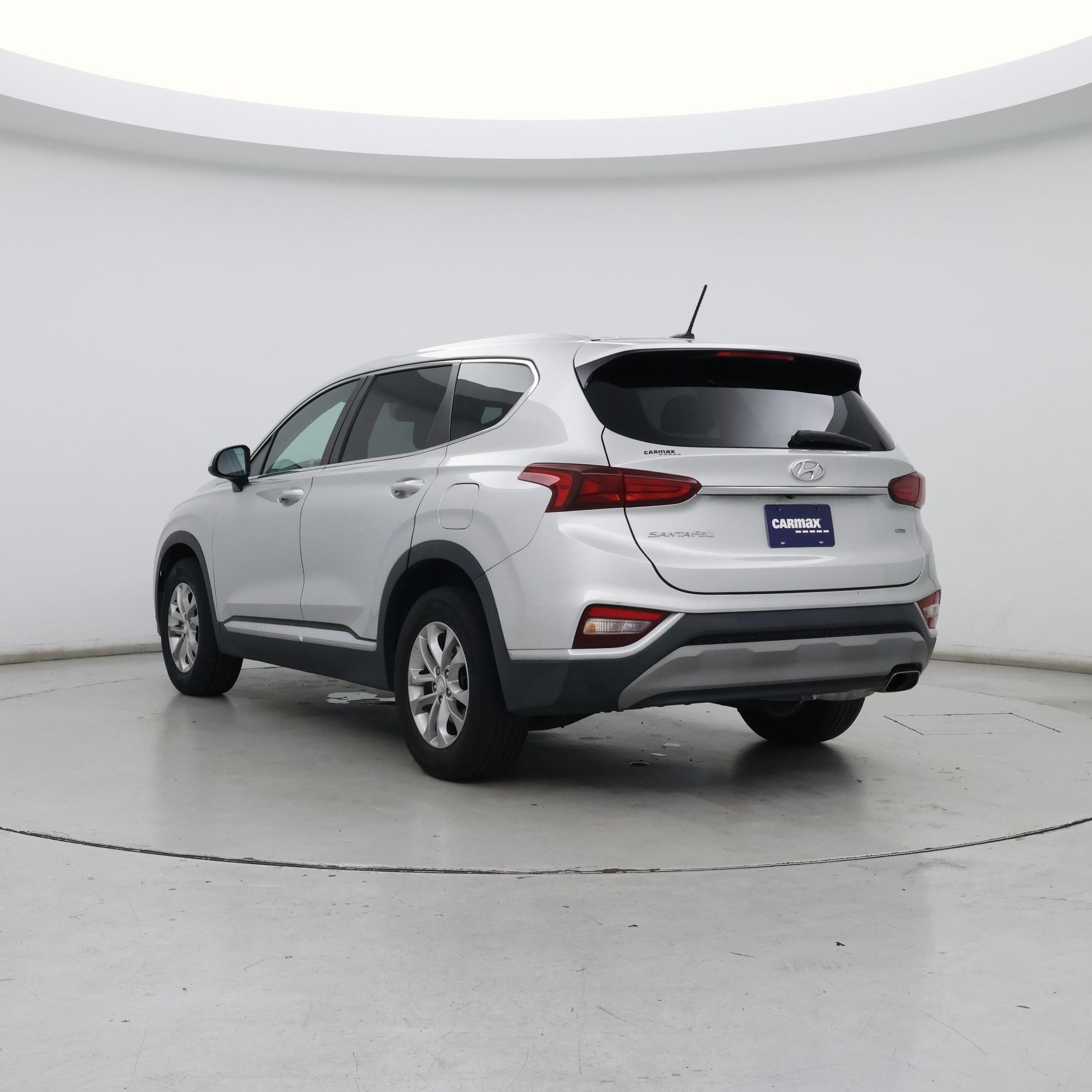 Thumbnail: 2019 Hyundai Santa Fe - 2