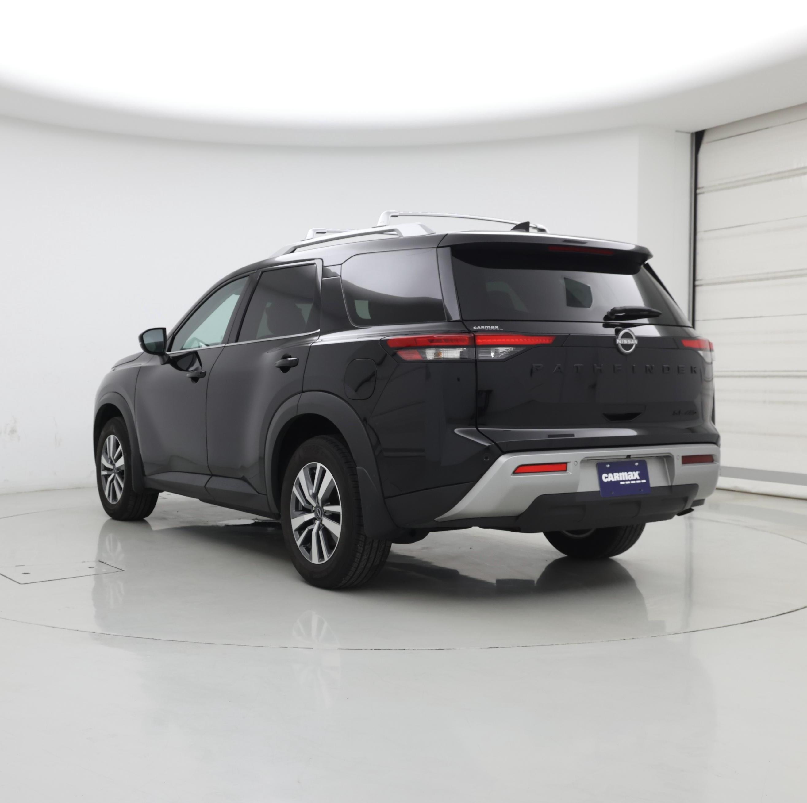 Thumbnail: 2024 Nissan Pathfinder - 2